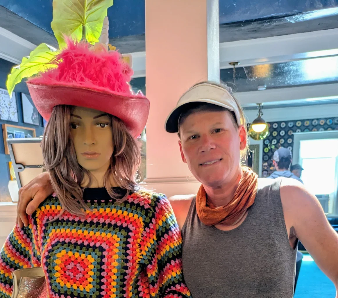 Leah Harman at the columbia hotel loved the space and 5 out of 5 google review