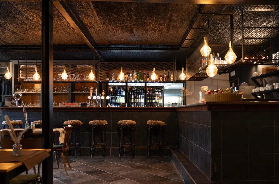 WhatsApp Image 2025-10-23 at 14.03.51-3.jpeg