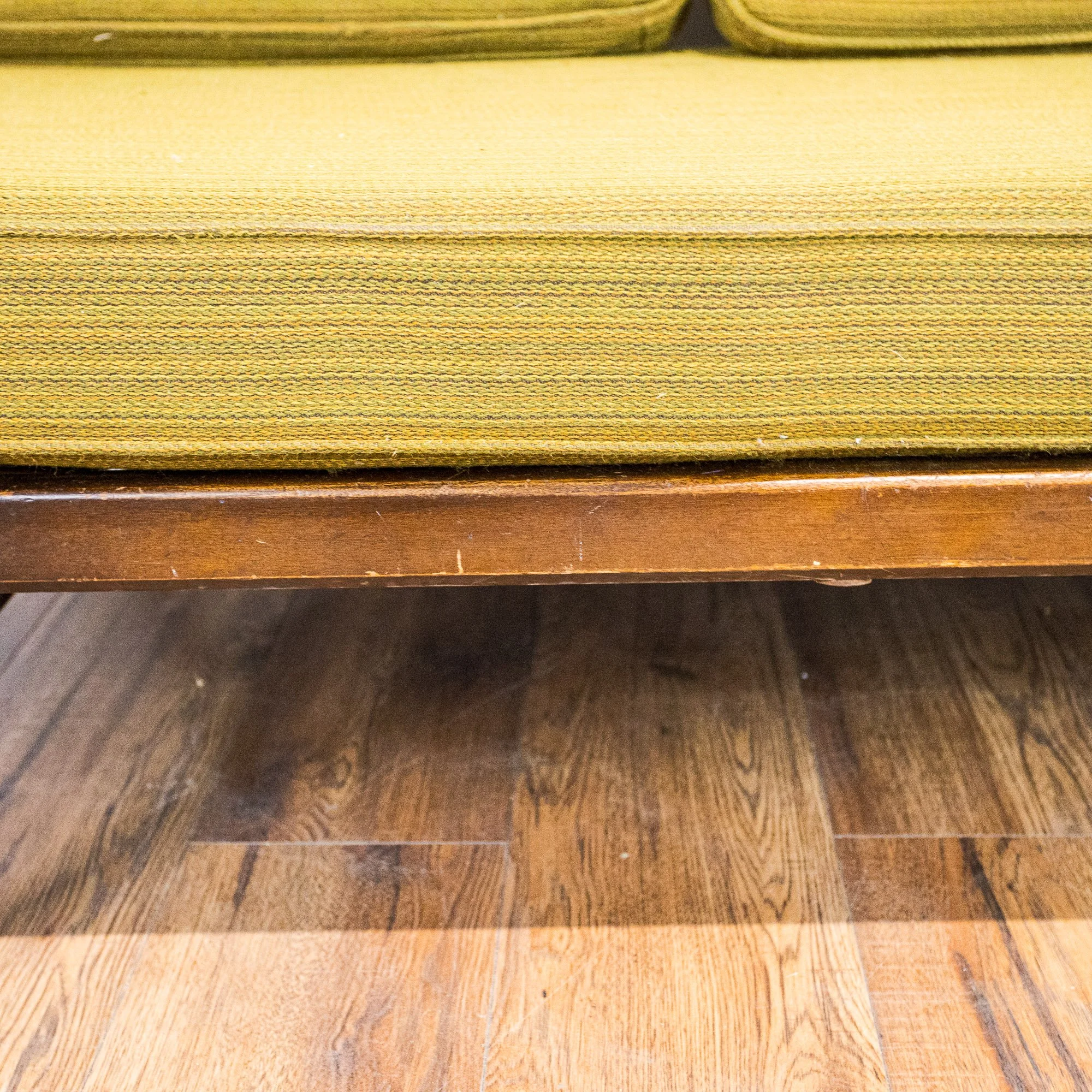 Ercol Studio Couch / Daybed in Brown