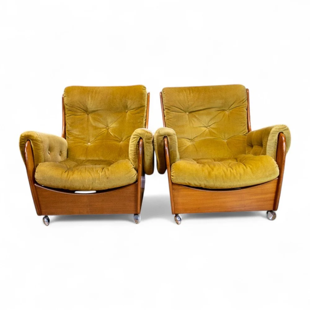 G Plan Saddle Sofa 3Pc Suite in Original Avocado Green