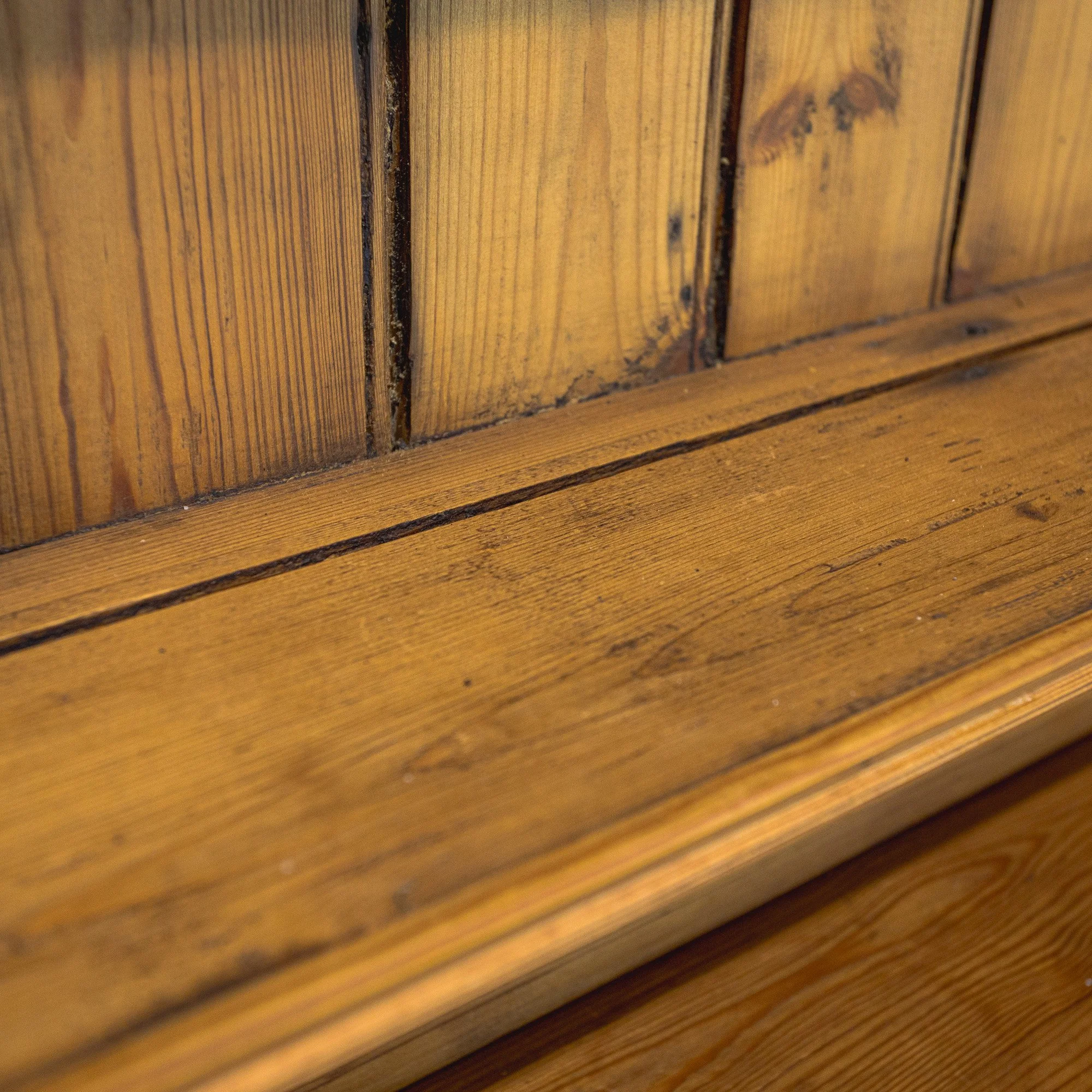 Large Country Farmhouse Pine Dresser