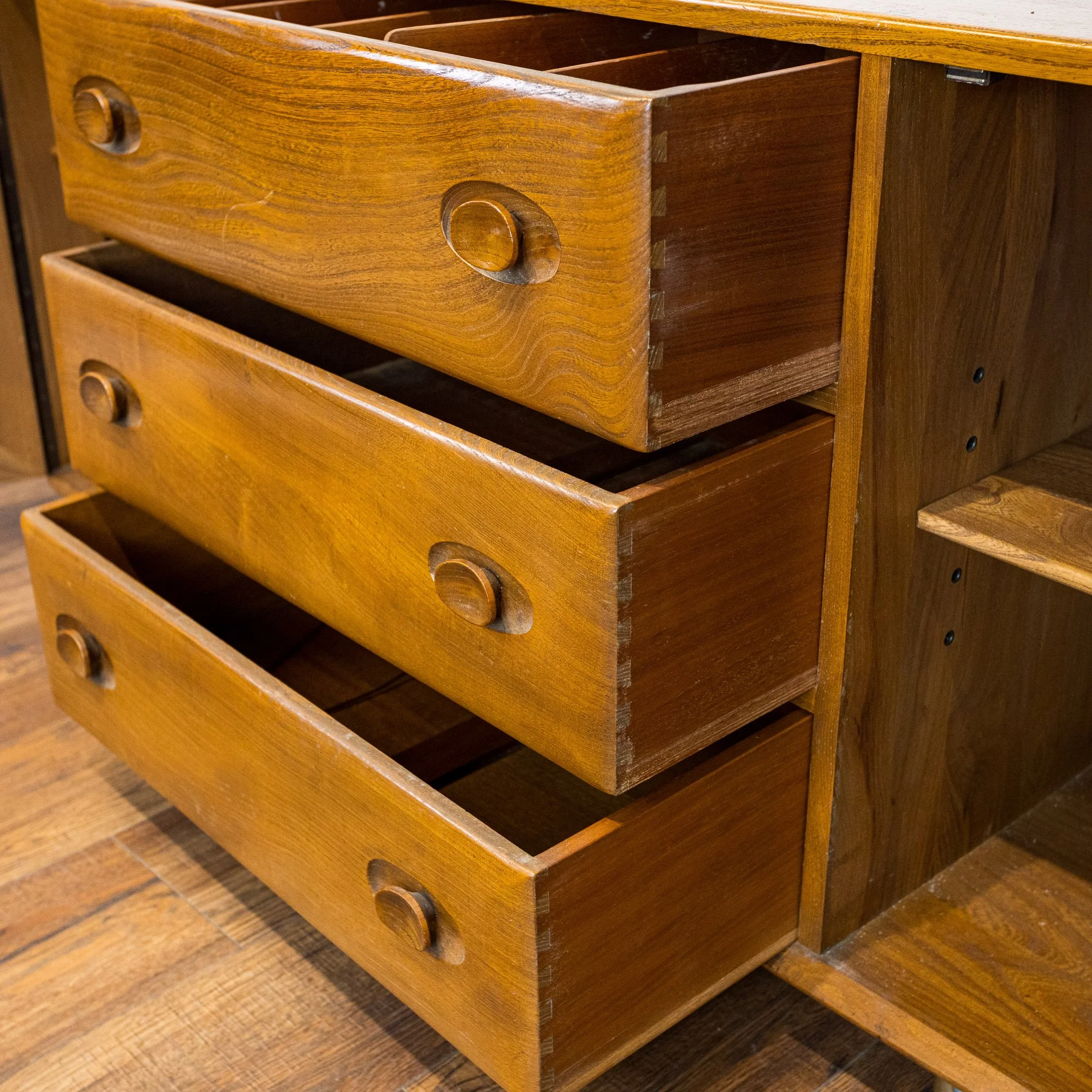 Ercol Windsor Elm Sideboard Model 455