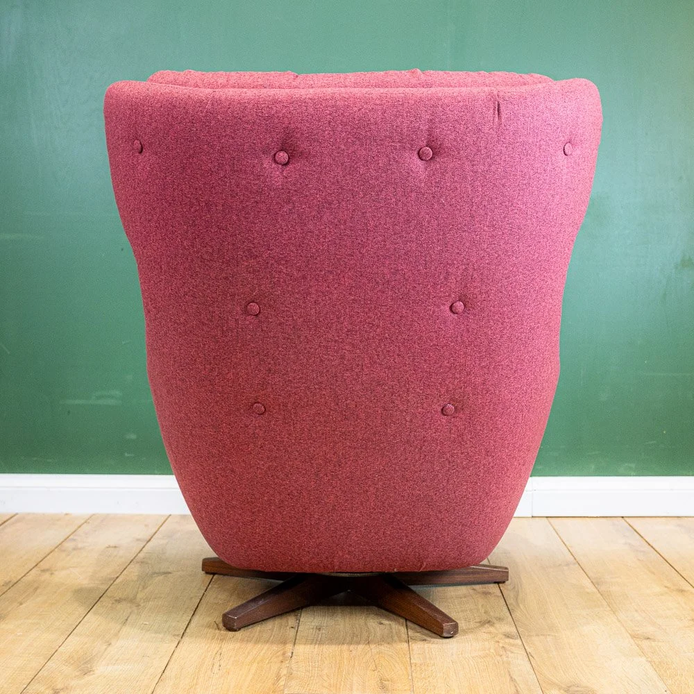 Parker Knoll Statesman Swivel Armchair