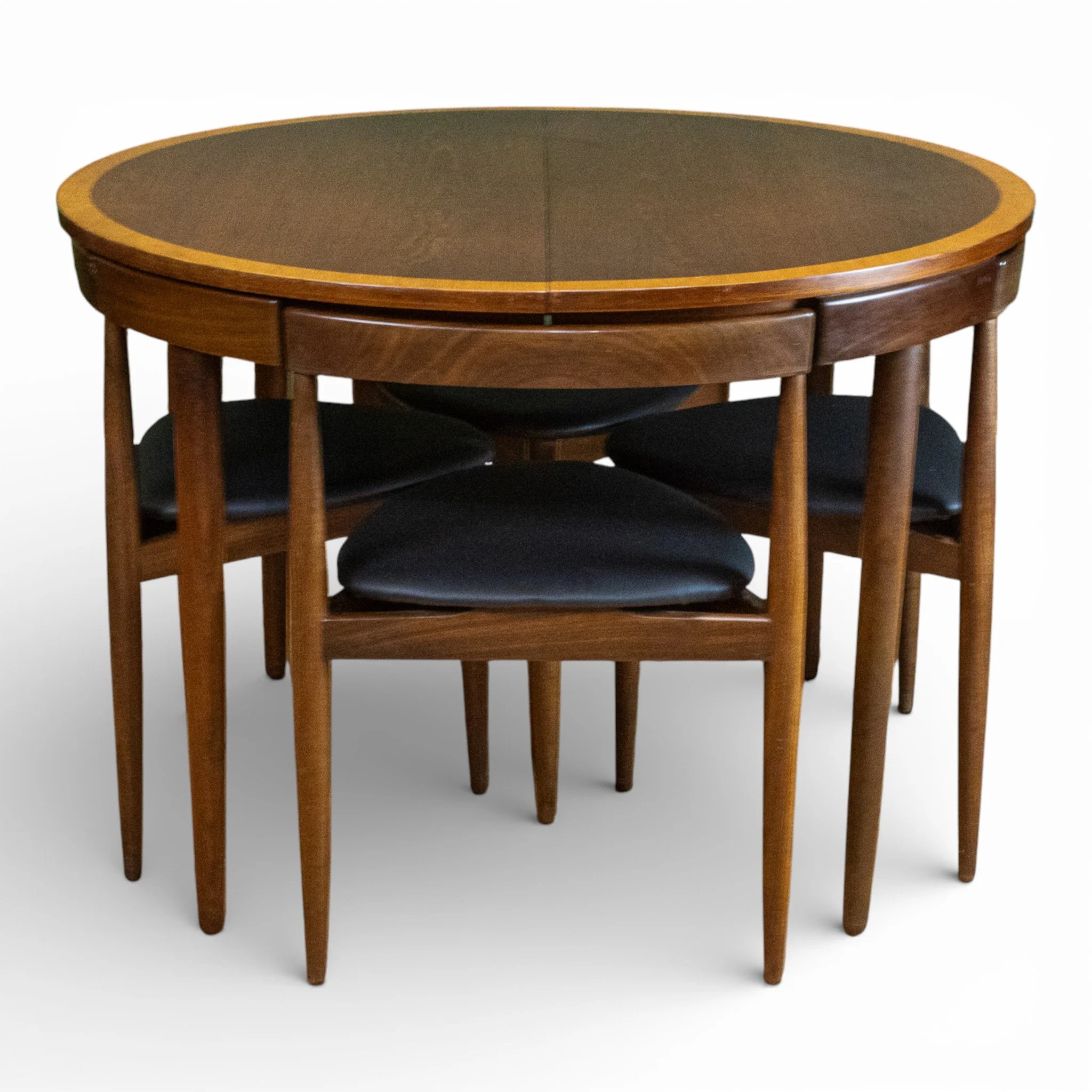 Frem Rolje Roundette Crossbanded Teak Dining Table & 4 Chairs