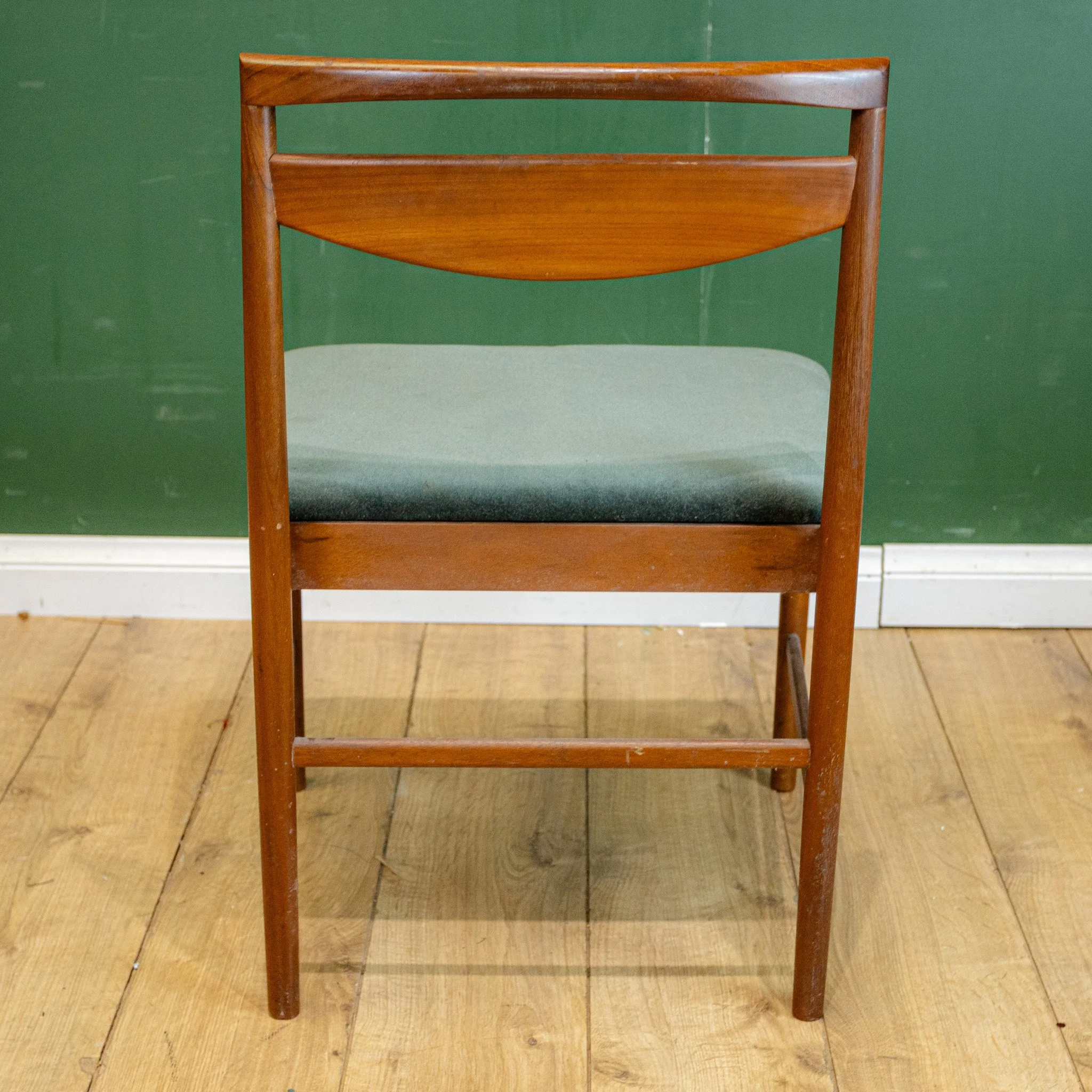 McIntosh Grand Teak Dining Table and 6 Chairs