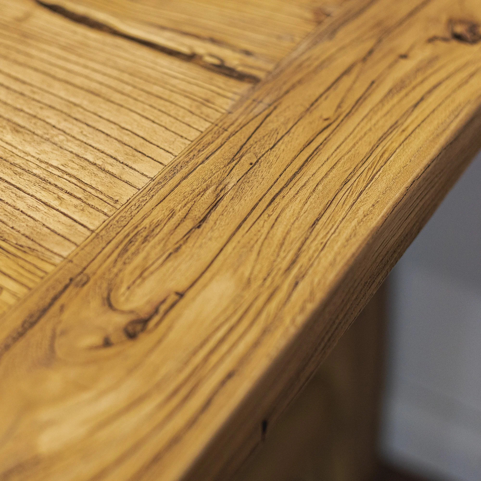 Rustic Reclaimed Elm 6ft Dining Table -9.jpg