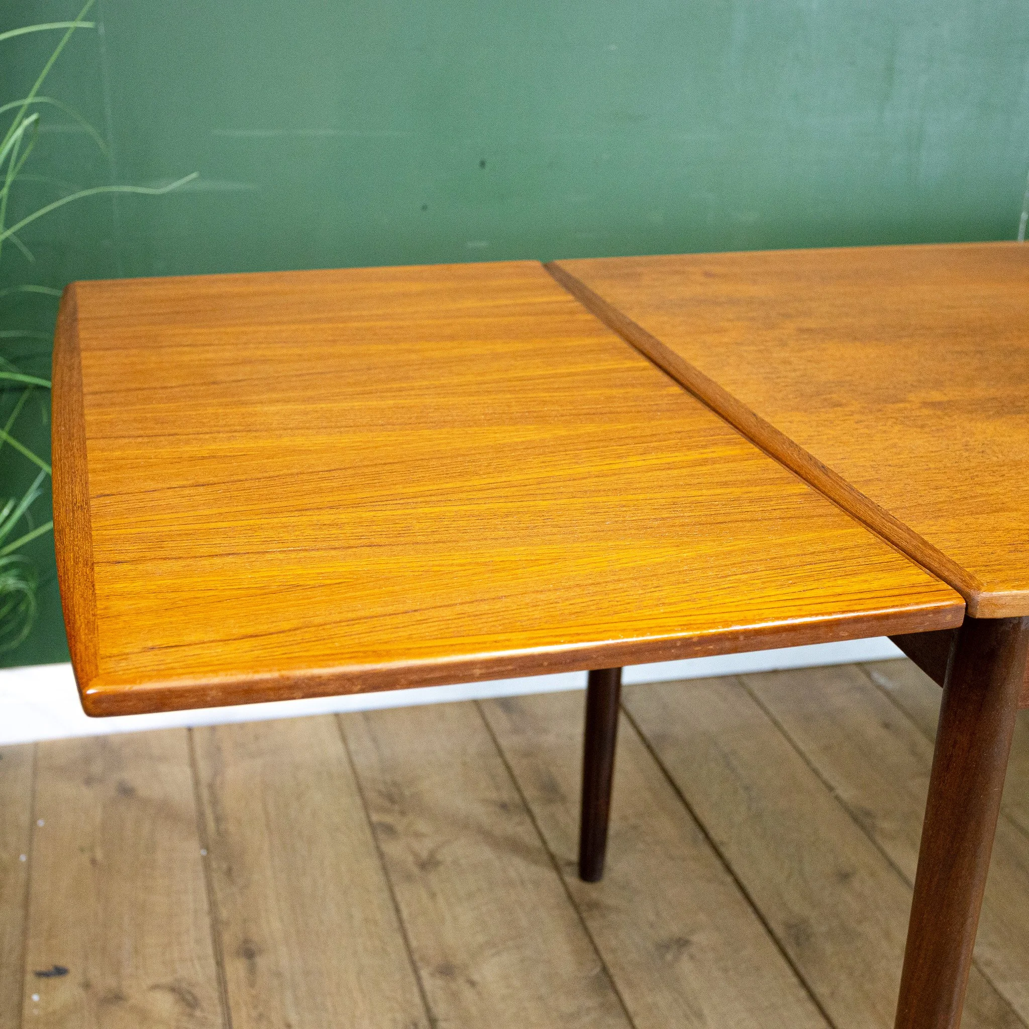Danish Teak Draw Leaf Dining Table by Soborg Møbelfabrik