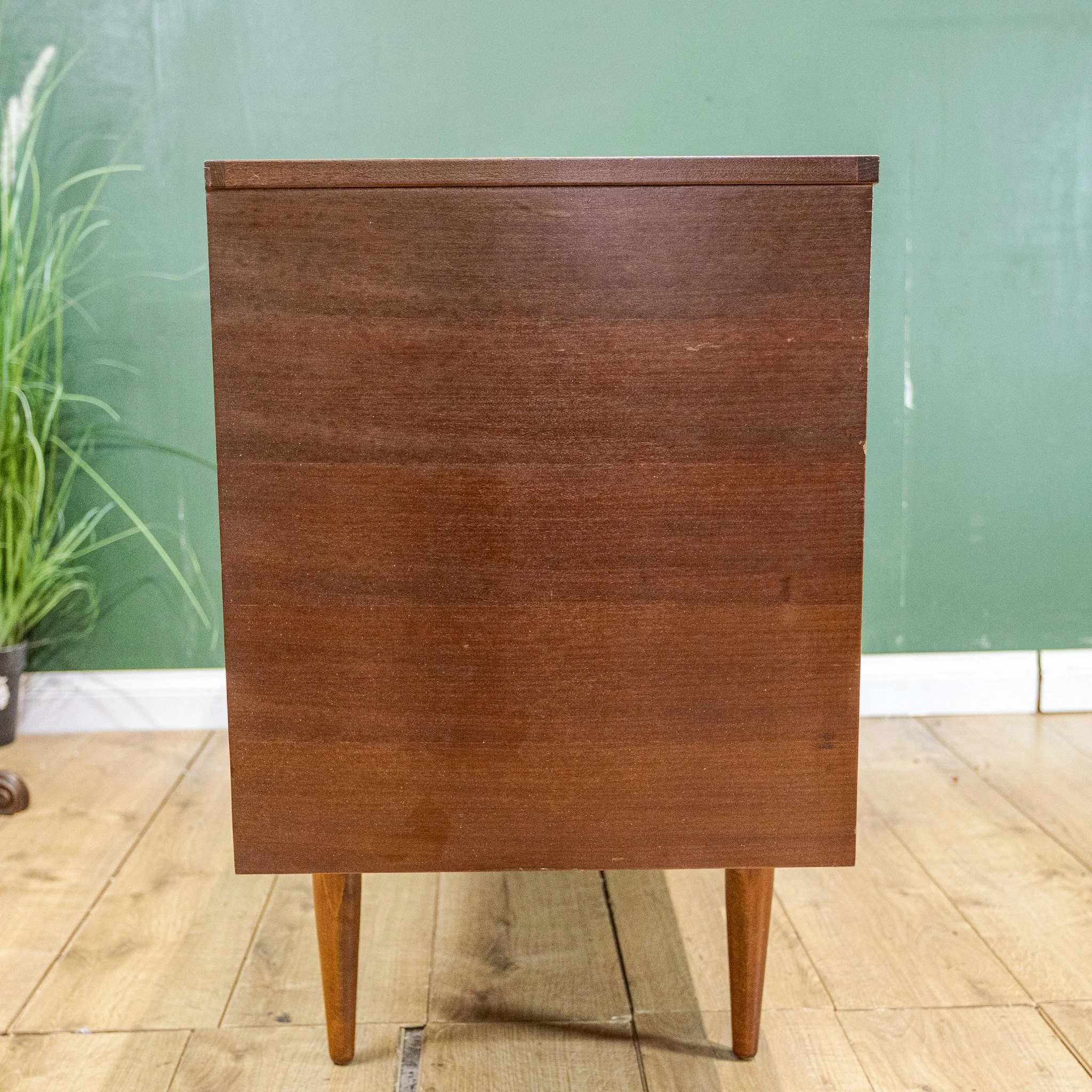 Elliot's of Newbury Teak Mid Century Sideboard