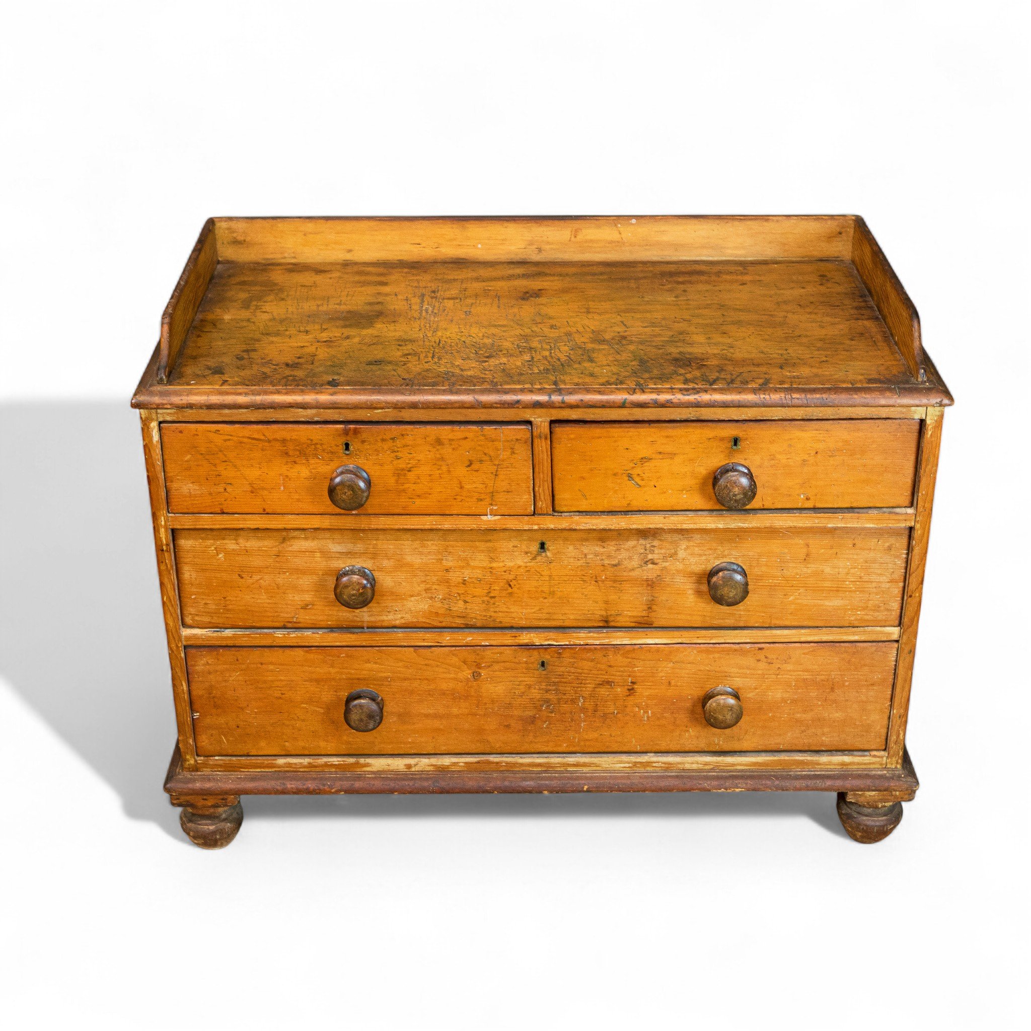 Victorian Pine Chest of 4 Drawers