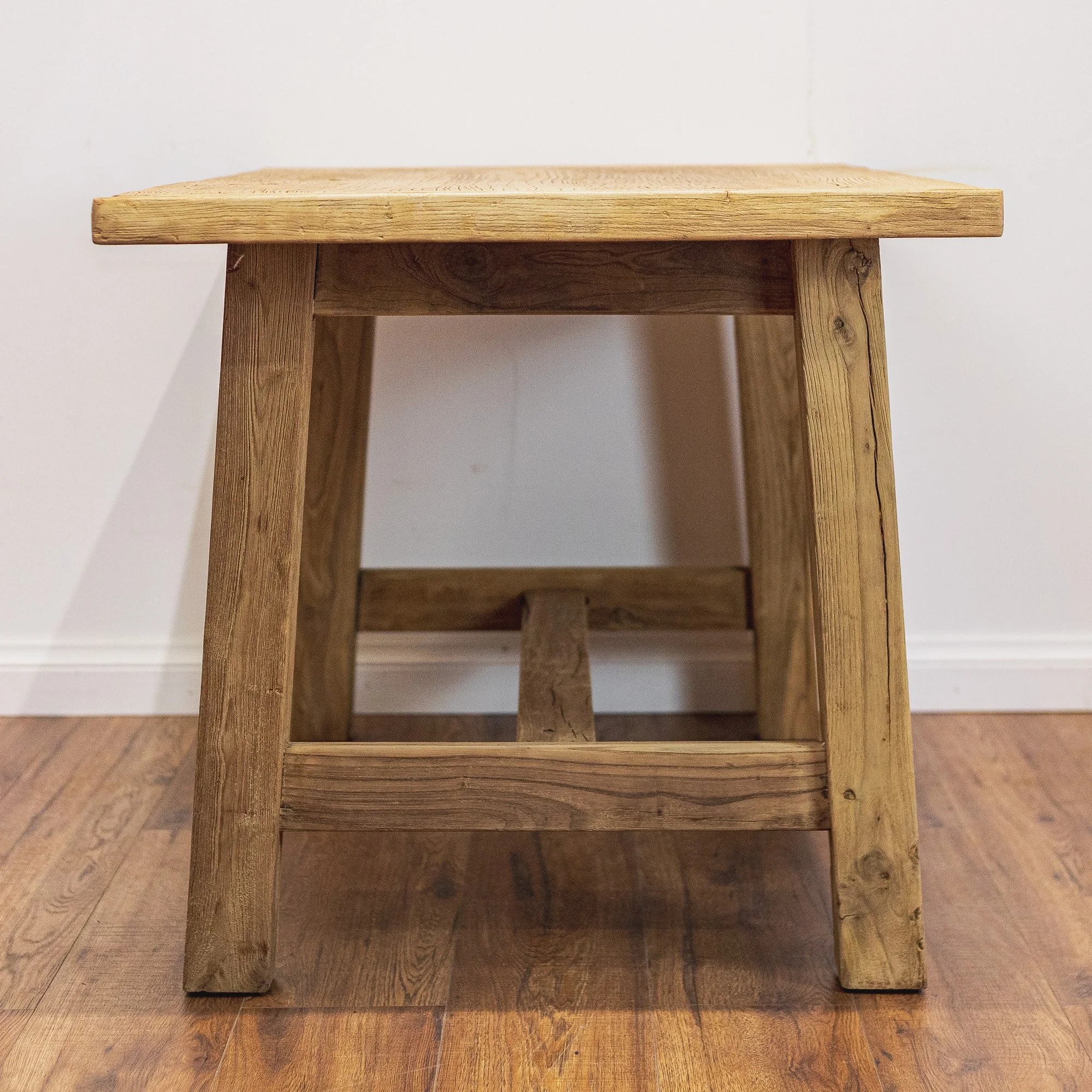 Rustic Reclaimed Elm 5ft Dining Table -15.jpg