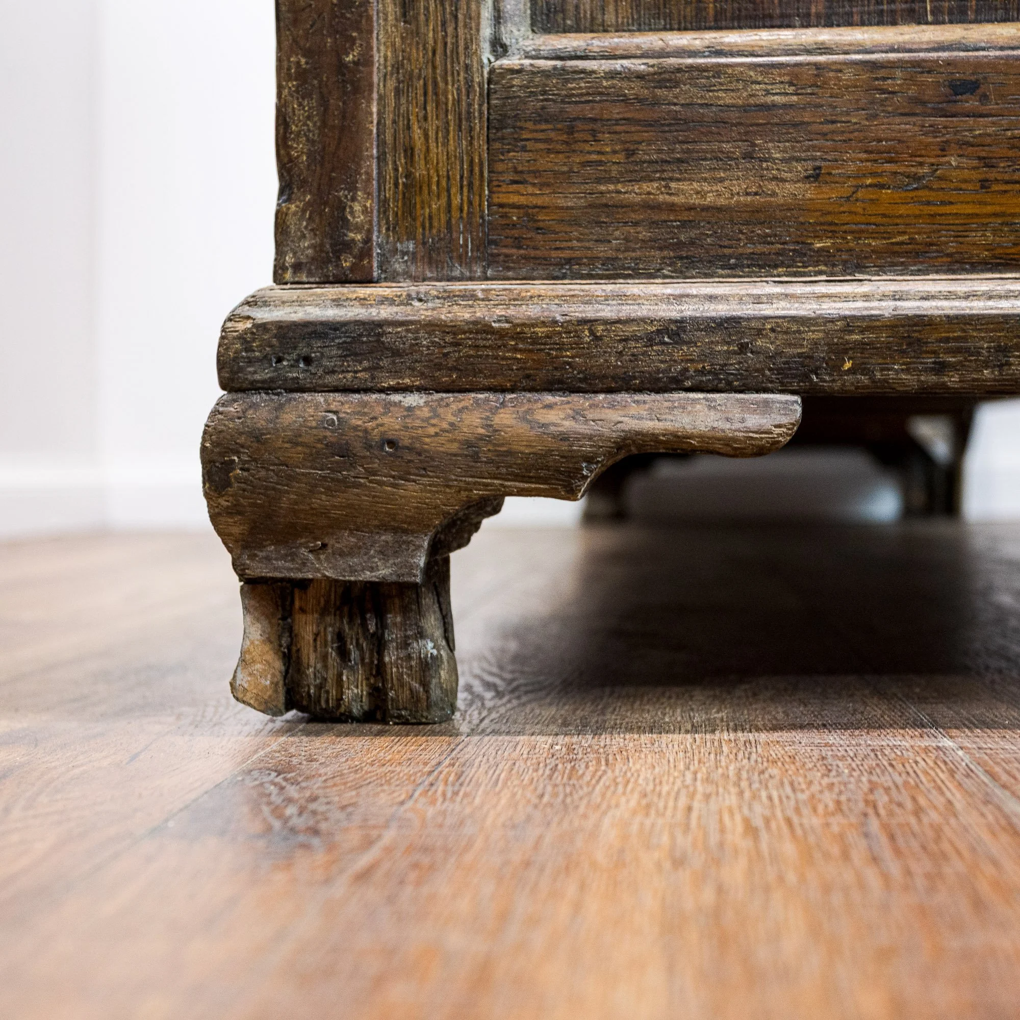 George III Oak 8 Drawer Sideboard