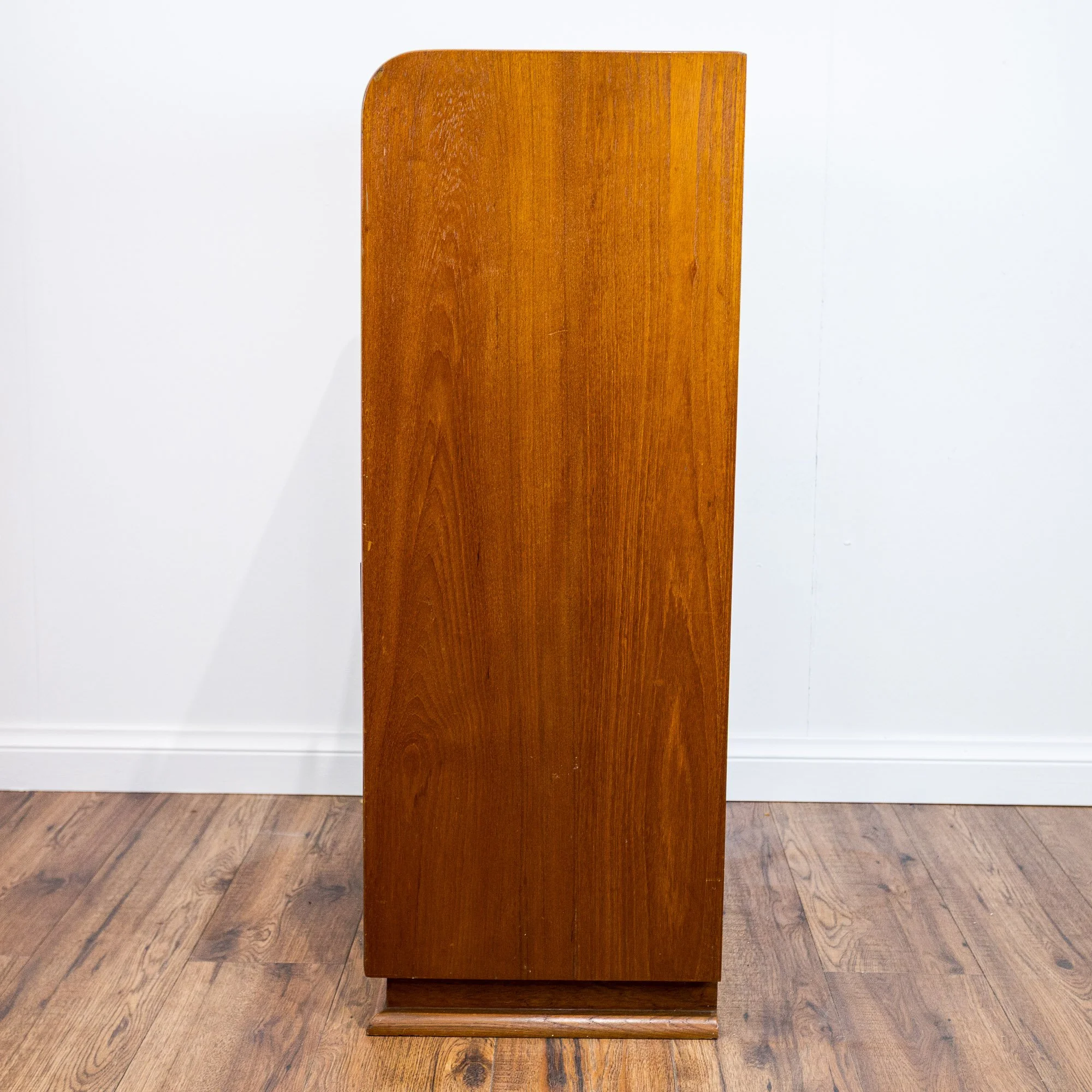 Art Deco Walnut Cantilever Cocktail Cabinet