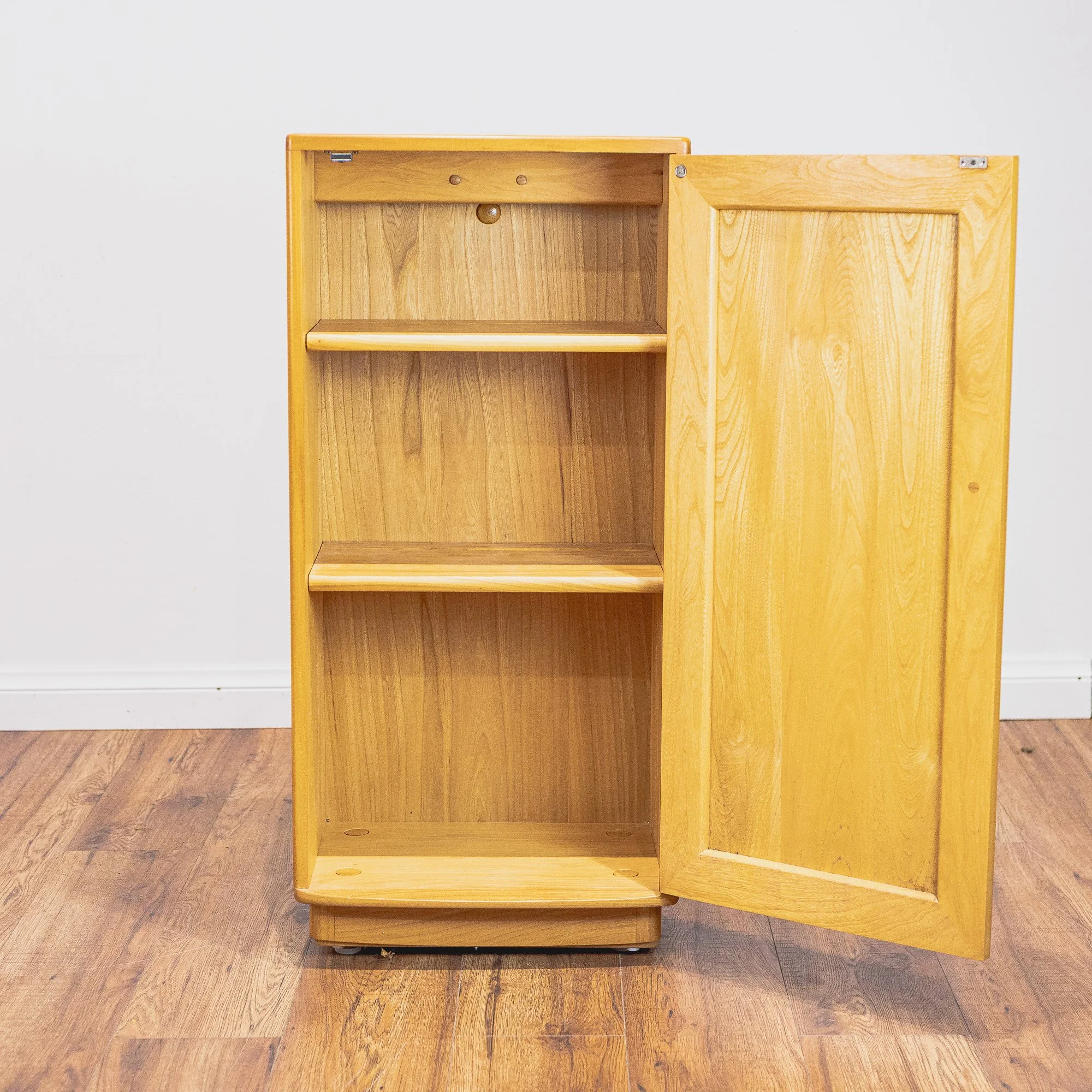 Ercol Windsor Model 1008 Blonde Elm Single Cupboard -5.jpg