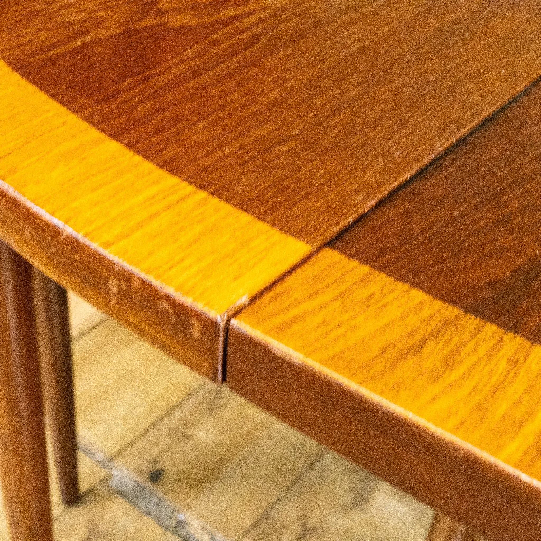 Frem Rolje Roundette Crossbanded Teak Dining Table & 4 Chairs