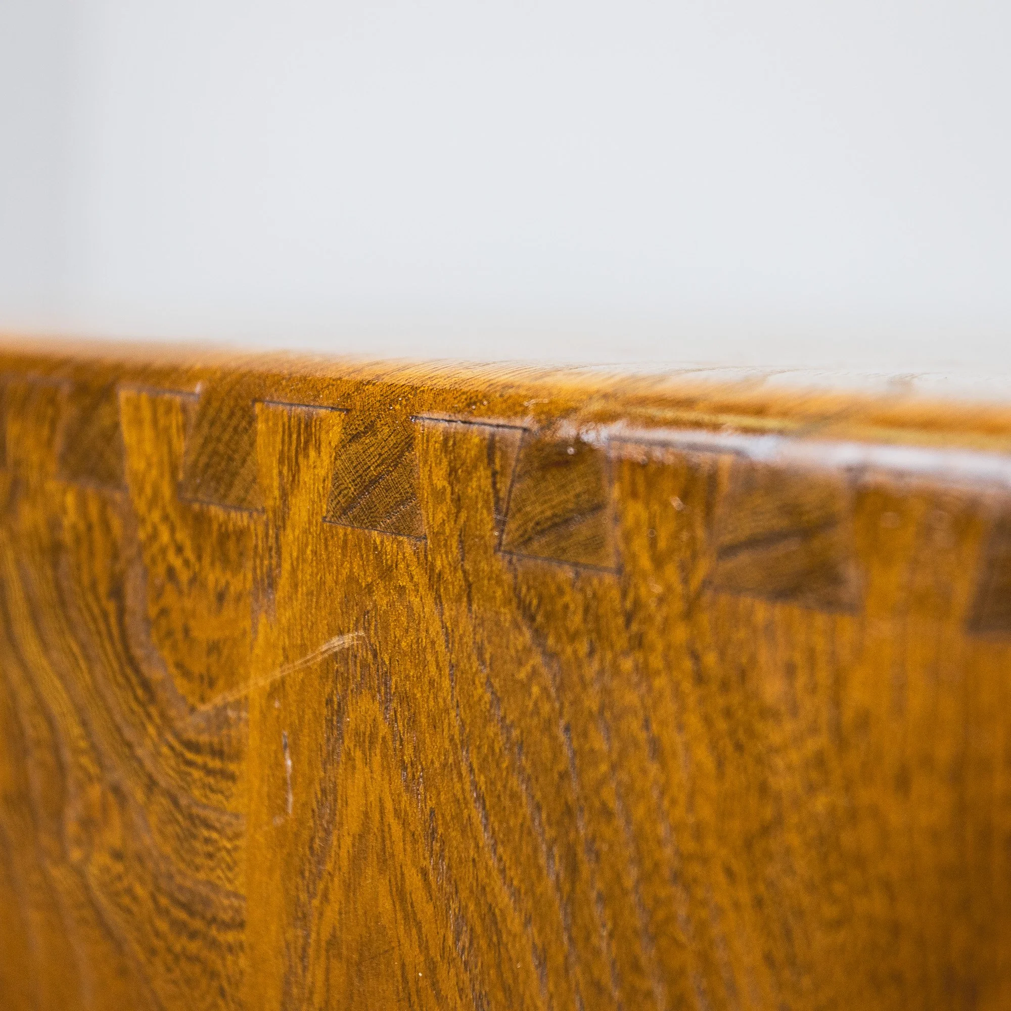 8 - Ercol Windsor Elm Model 468 Sideboard on wheeled castors -17.jpg