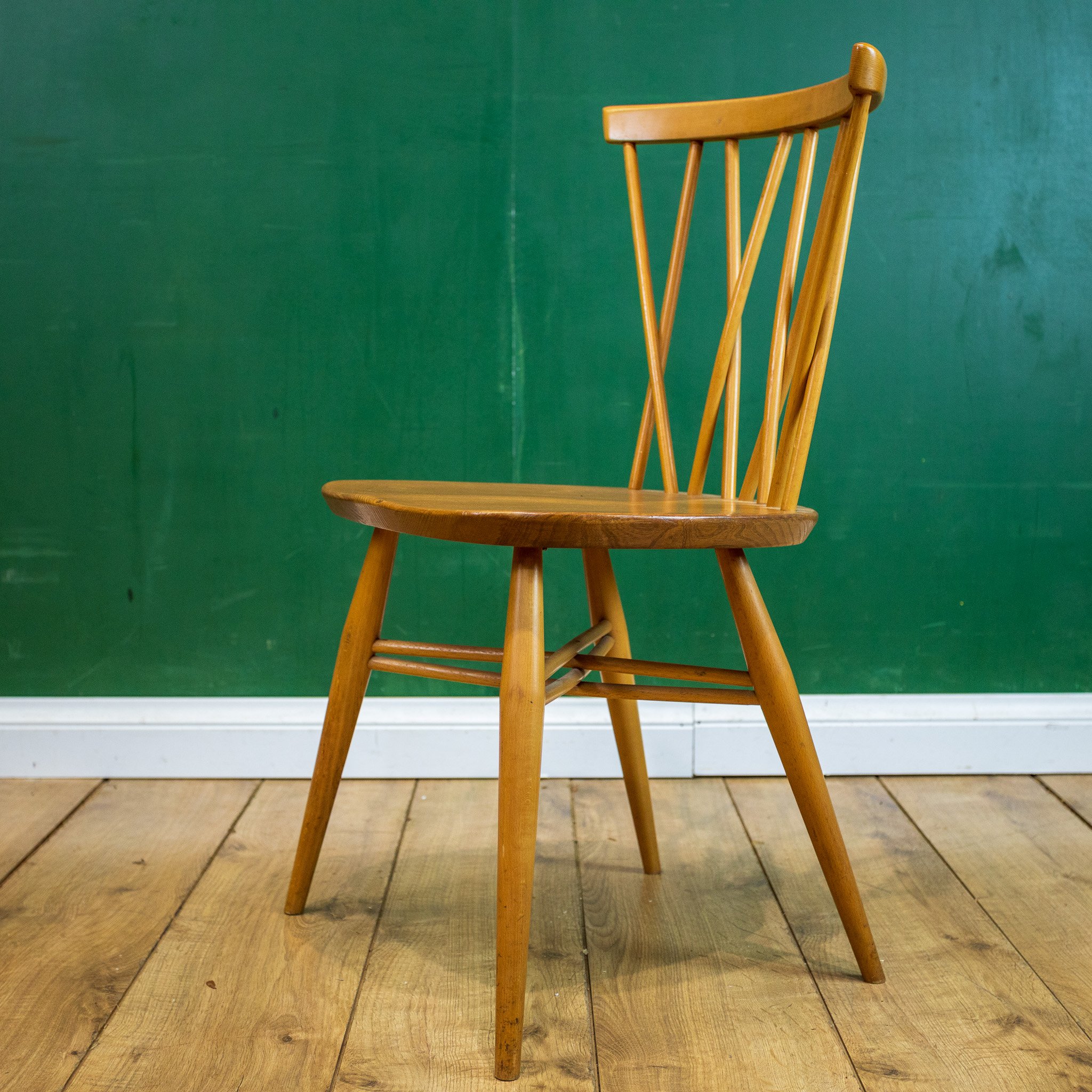 4x Ercol Windsor Candlestick Dining Chairs