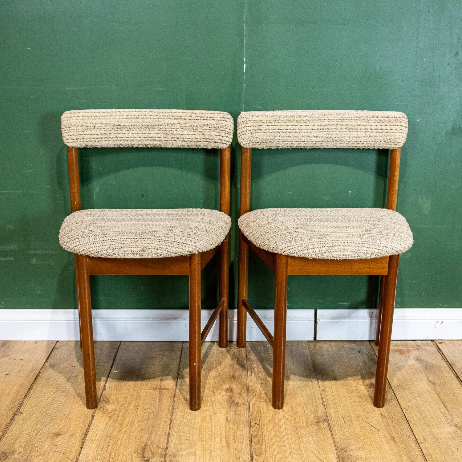 McIntosh Tuck Under Teak Round Dining Table and Chairs Set