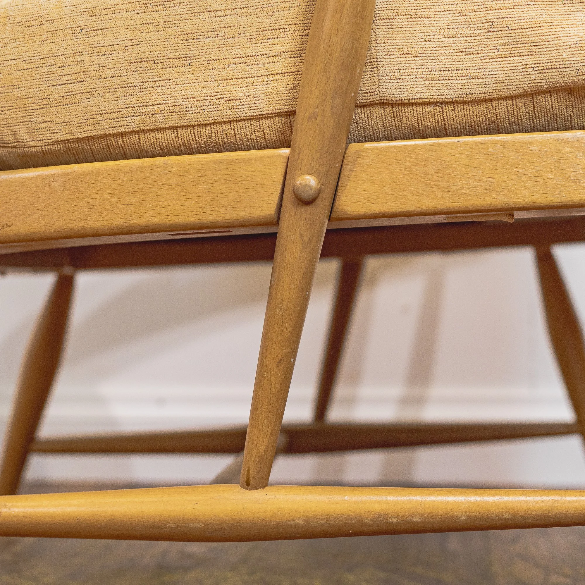 Ercol Blonde Elm Windsor Model 334 Armchair -18.jpg