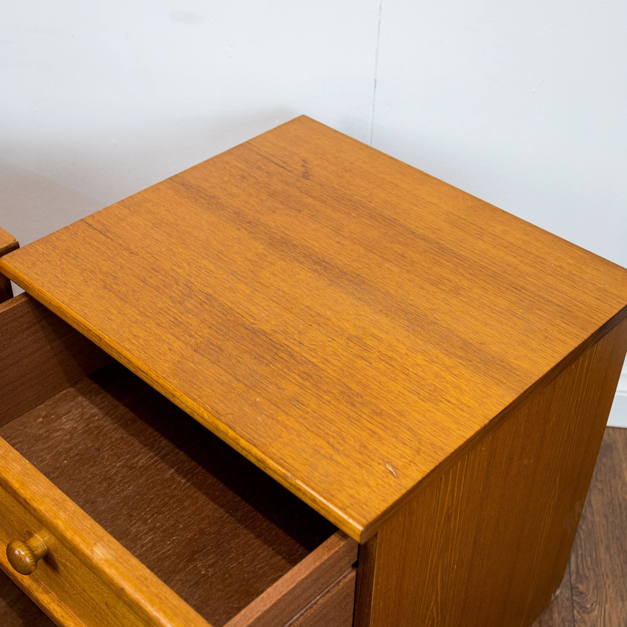 G Plan Albany Teak Bedside Cabinets – Pair by Leslie Dandy