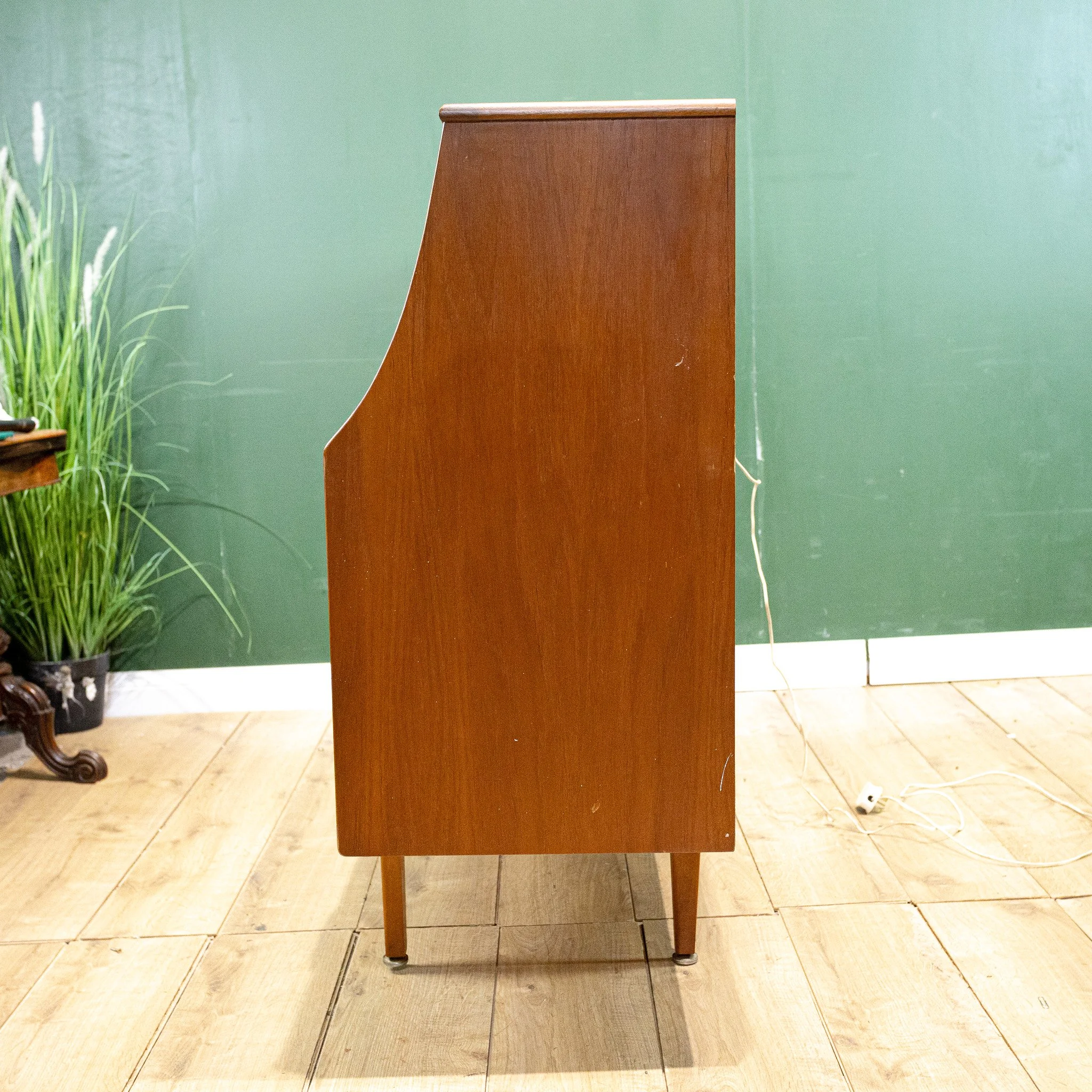 Jentique Highboard Teak Credenza