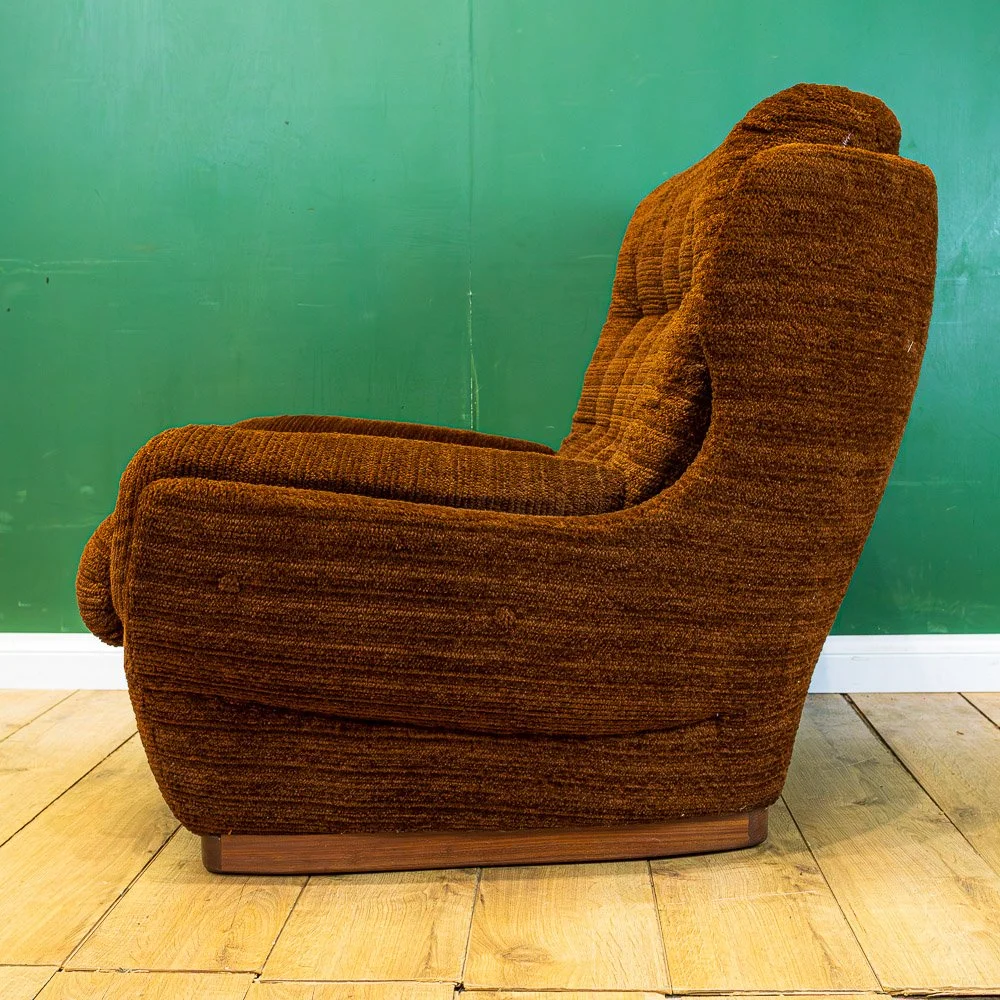 Englender Mid Century 3 Piece Suite