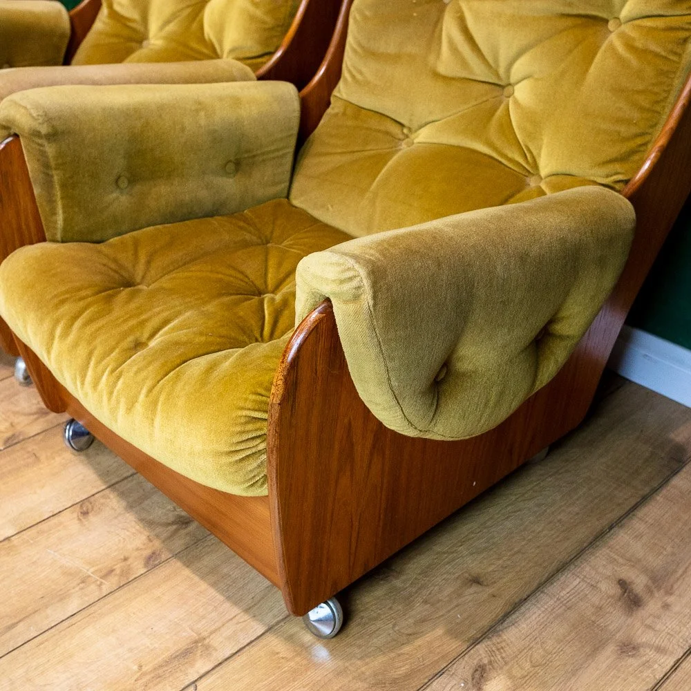 G Plan Saddle Sofa 3Pc Suite in Original Avocado Green