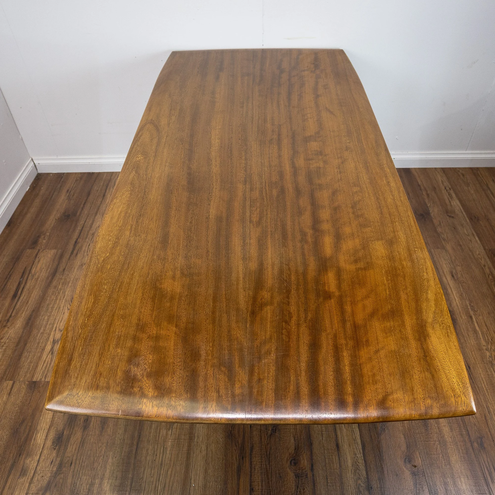 Mid Century Elegant Teak Dining Table