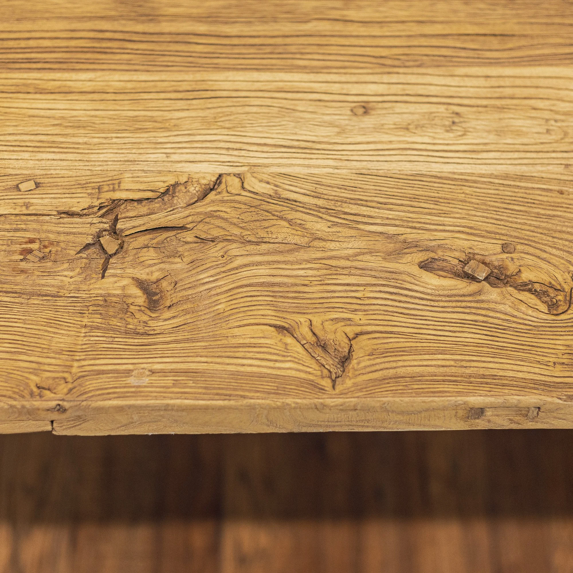Rustic Reclaimed Elm 5ft Dining Table -9.jpg