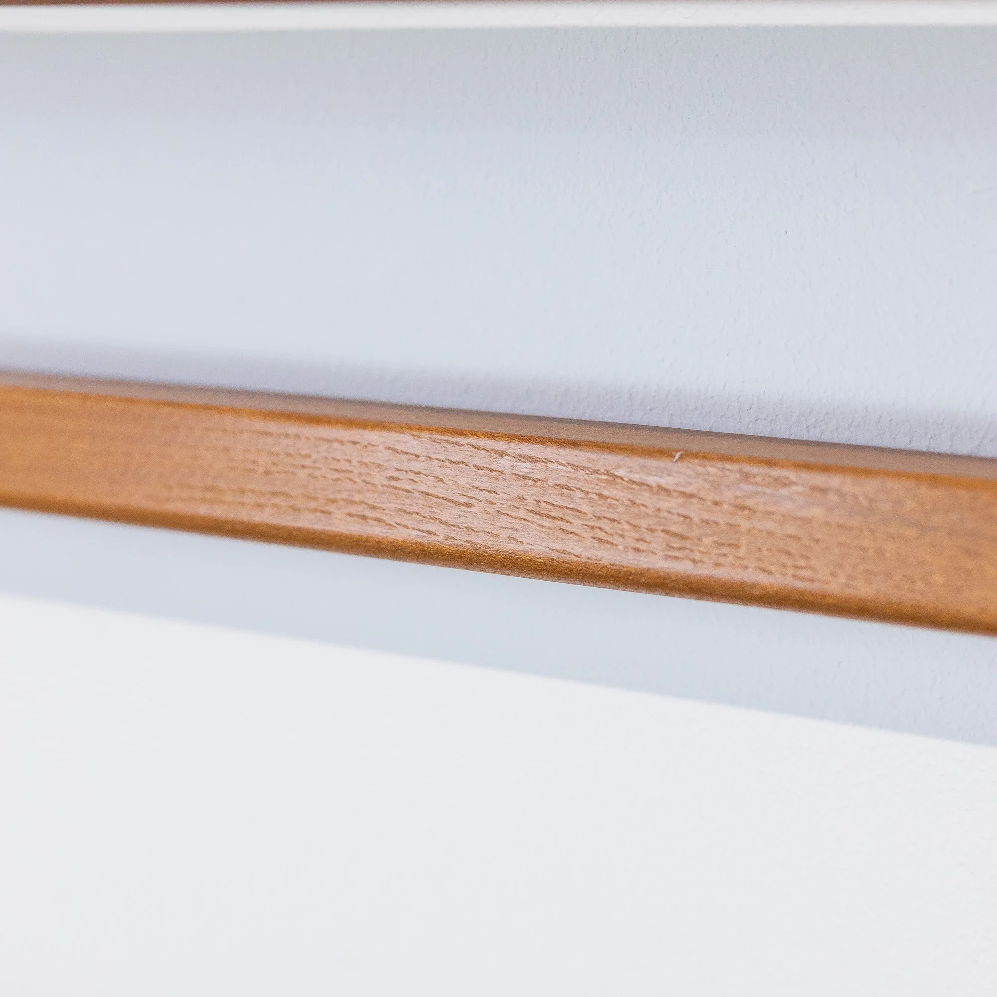 22. Ercol Blue Label Elm Plate Rack Model 287-5.jpg