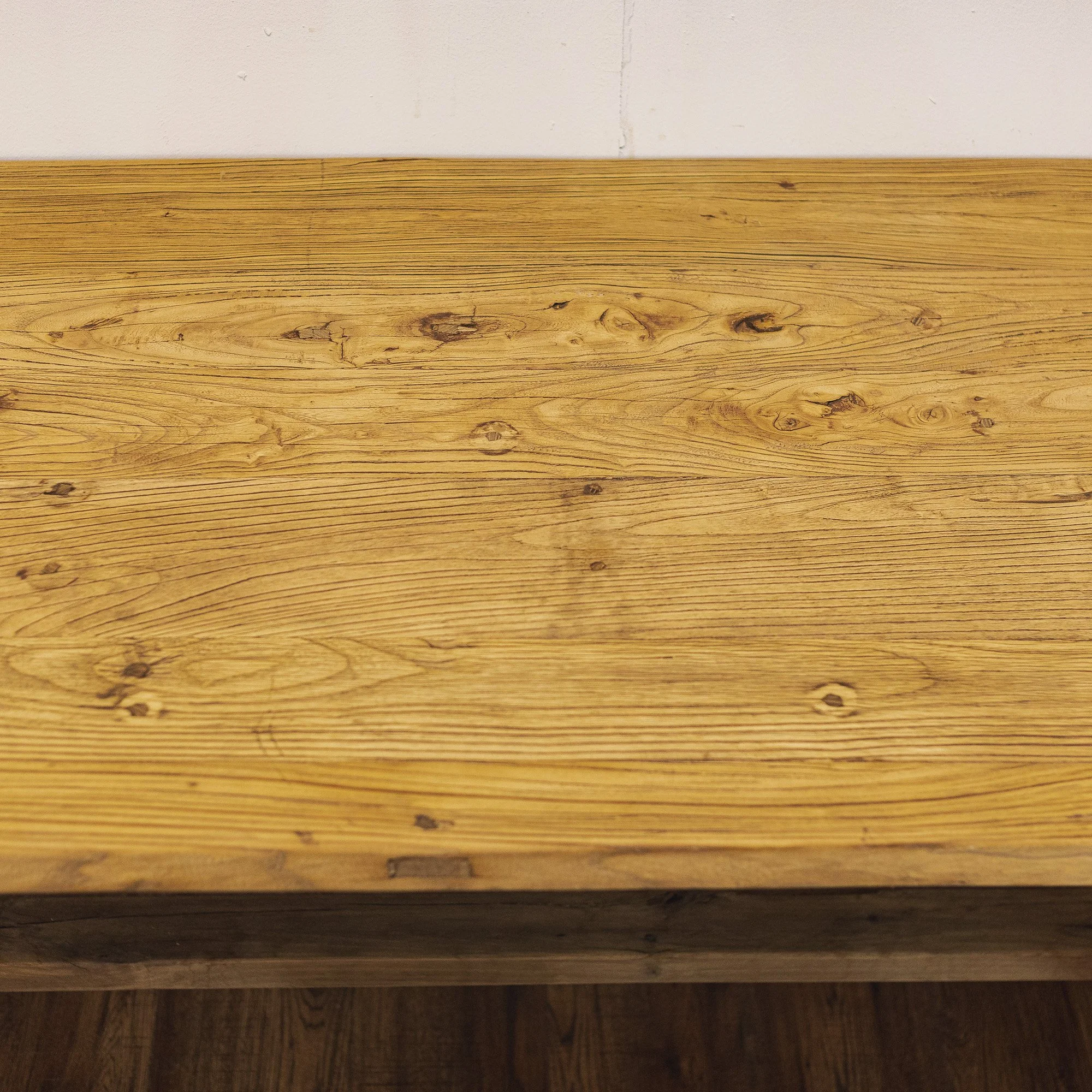 Rustic Reclaimed Elm 6ft Dining Table -7.jpg