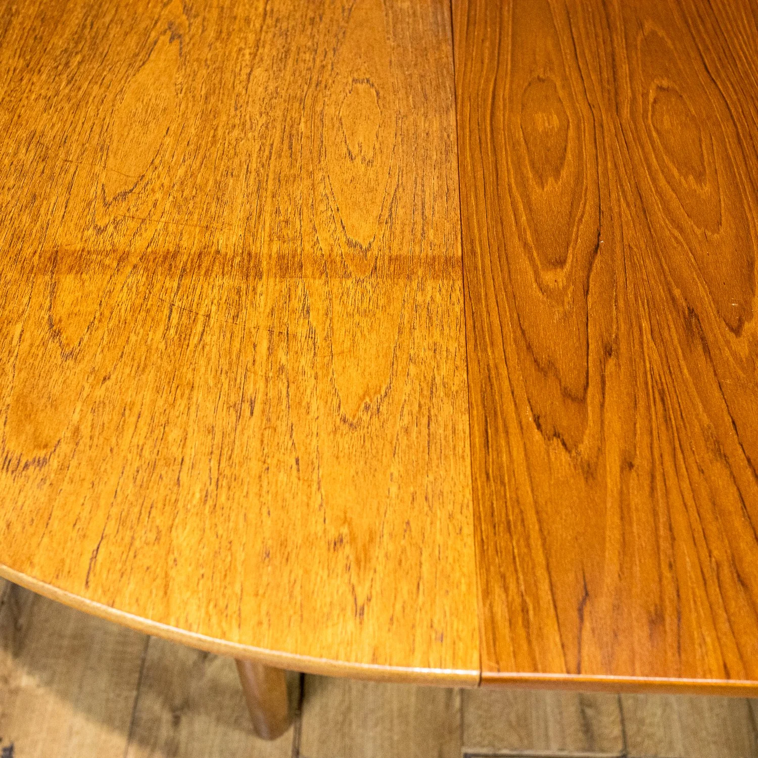 McIntosh Tuck Under Teak Round Dining Table and Chairs Set