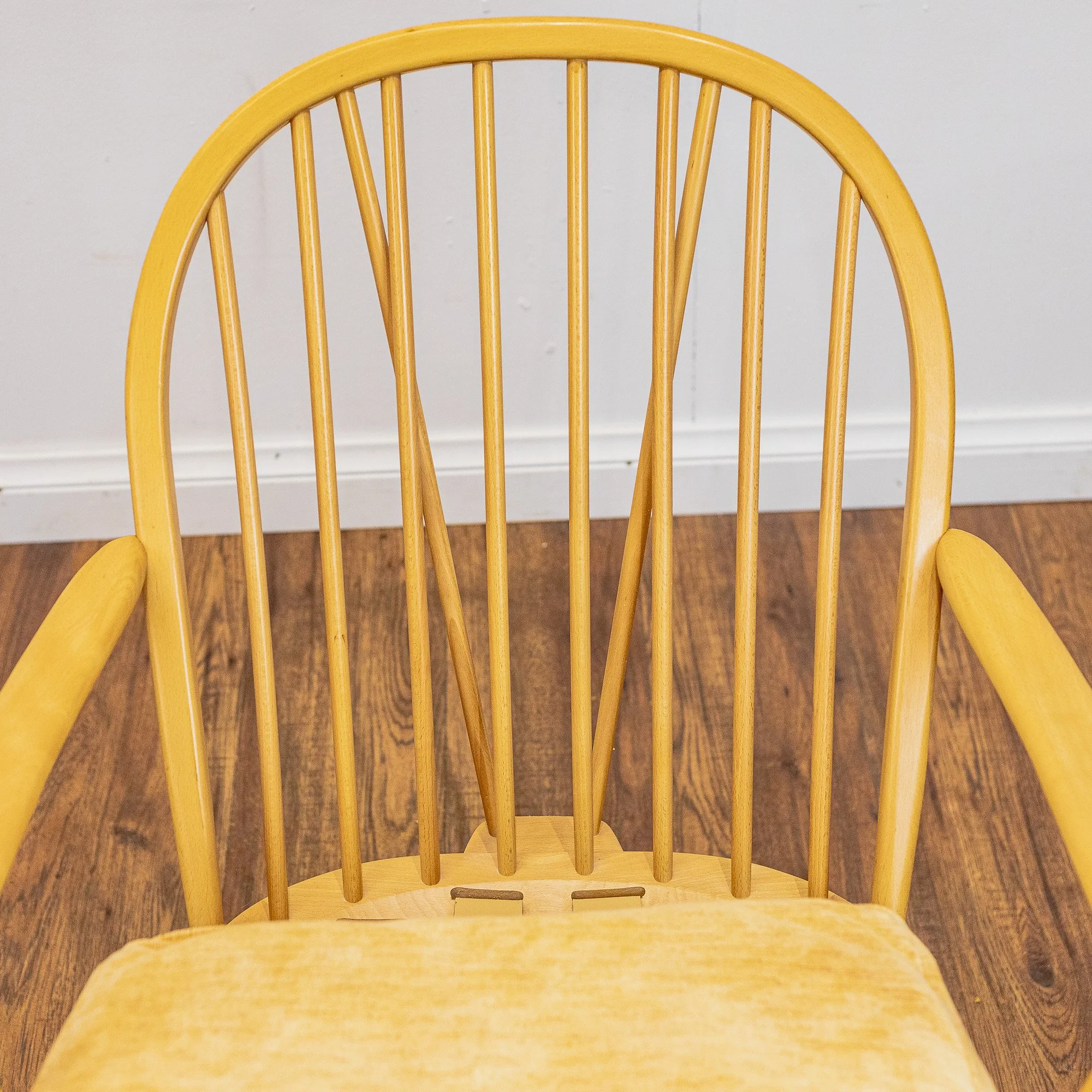 Ercol Blonde Elm Windsor Model 203 Armchair -9.jpg