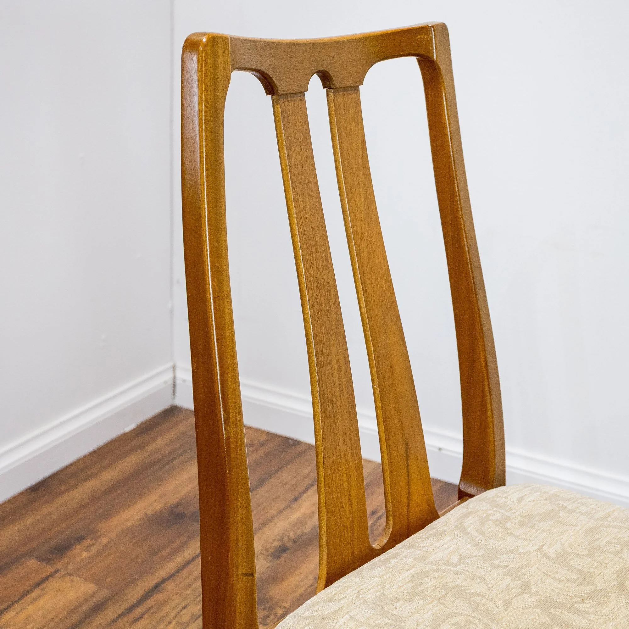 Nathan Teak Oval Extending Dining Table and 4 Chairs