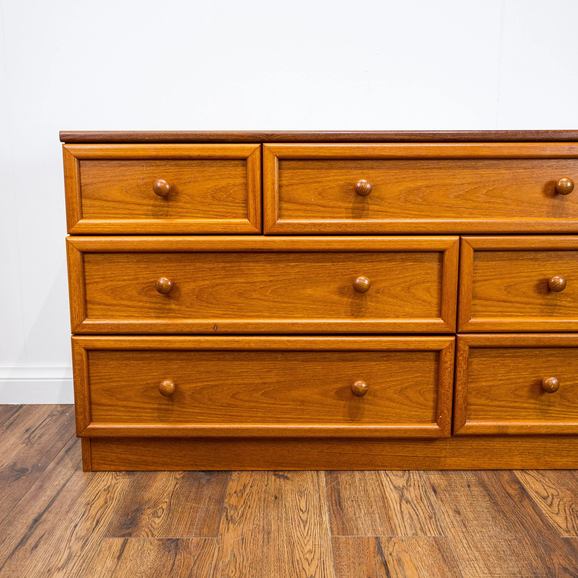 G Plan Albany Teak Wide Chest of 7 Drawers by Leslie Dandy