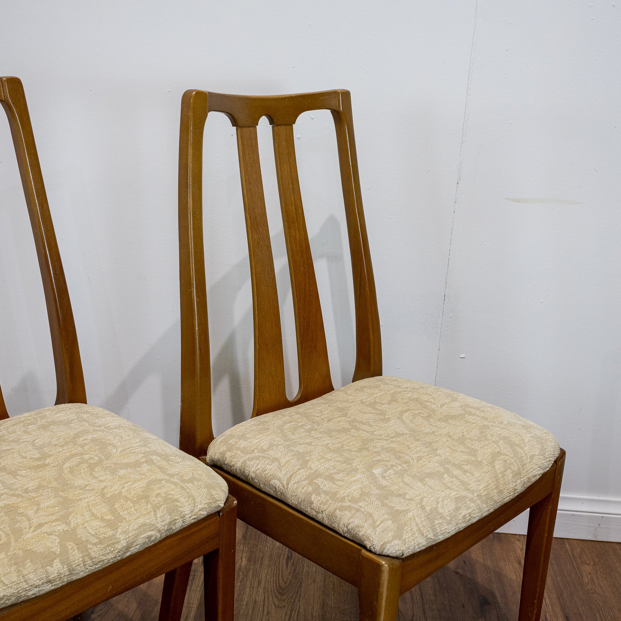 Nathan Teak Oval Extending Dining Table and 4 Chairs