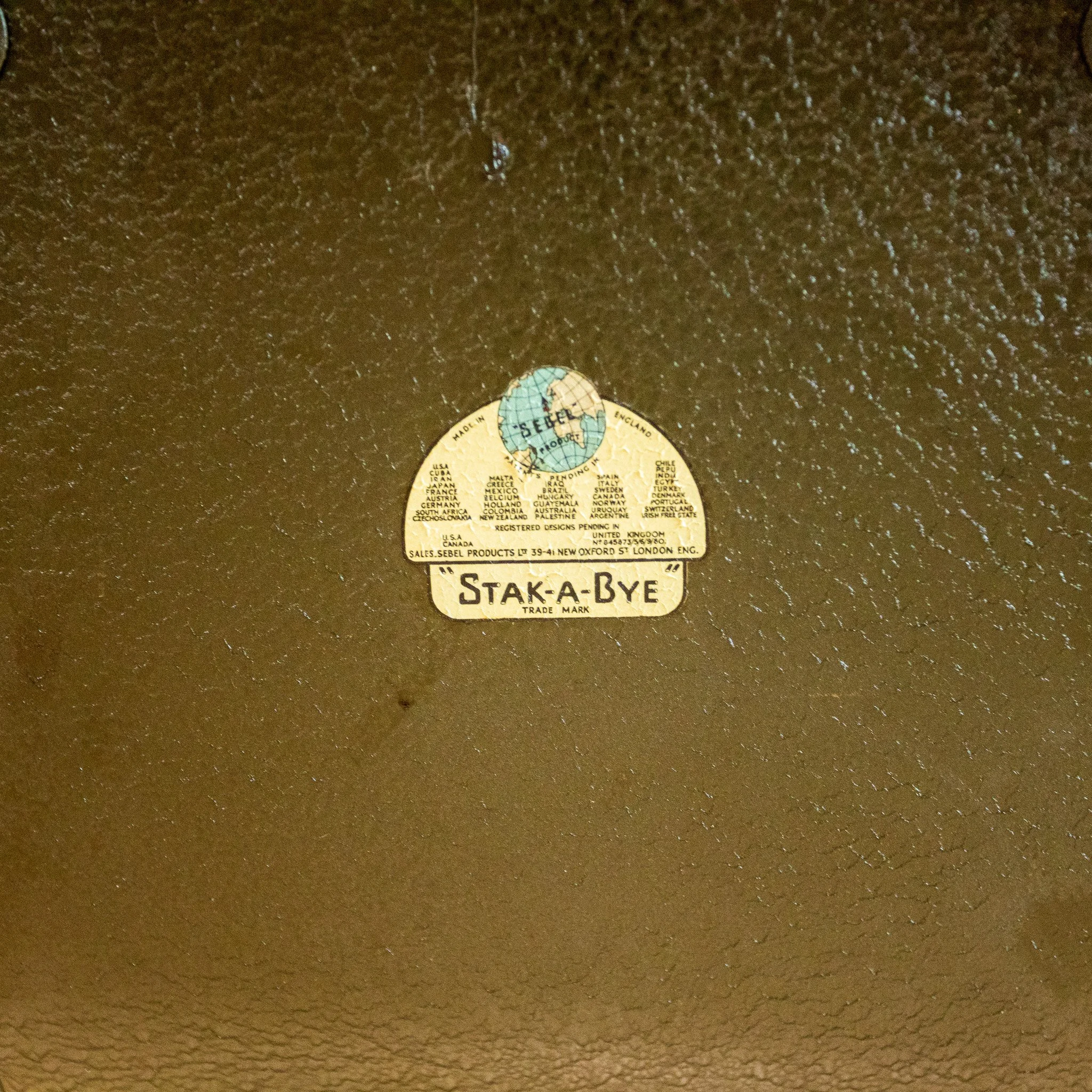 4x Stak-a-bye Industrial Mid-Century Stacking Chairs