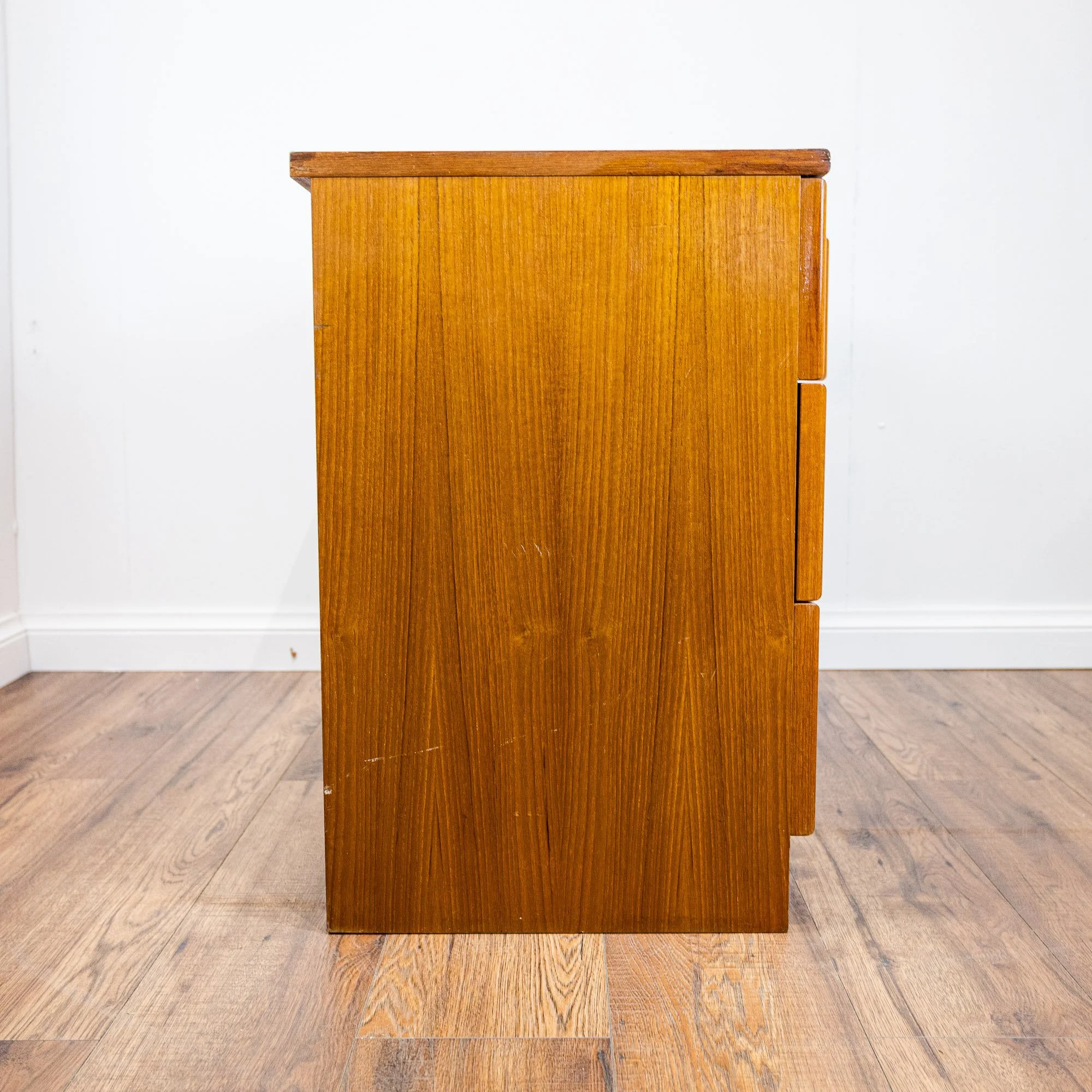 G Plan Albany Teak Chest of 4 Drawers by Leslie Dandy