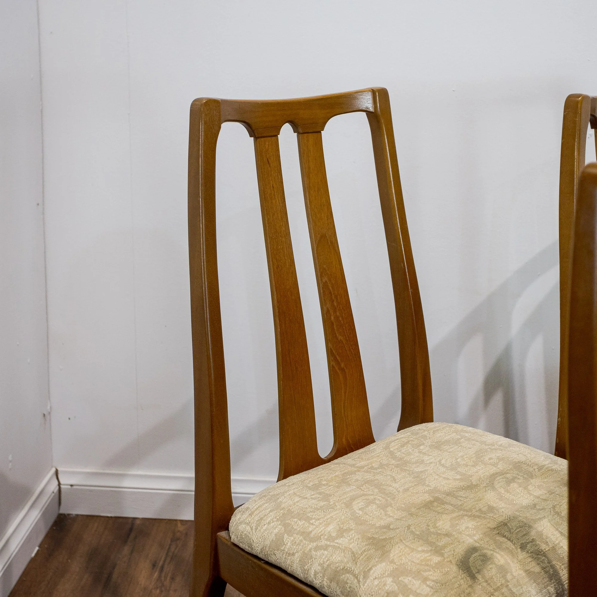 Nathan Teak Oval Extending Dining Table and 4 Chairs