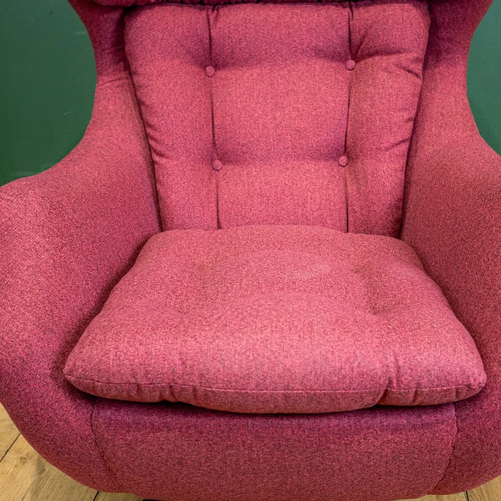 Parker Knoll Statesman Swivel Armchair