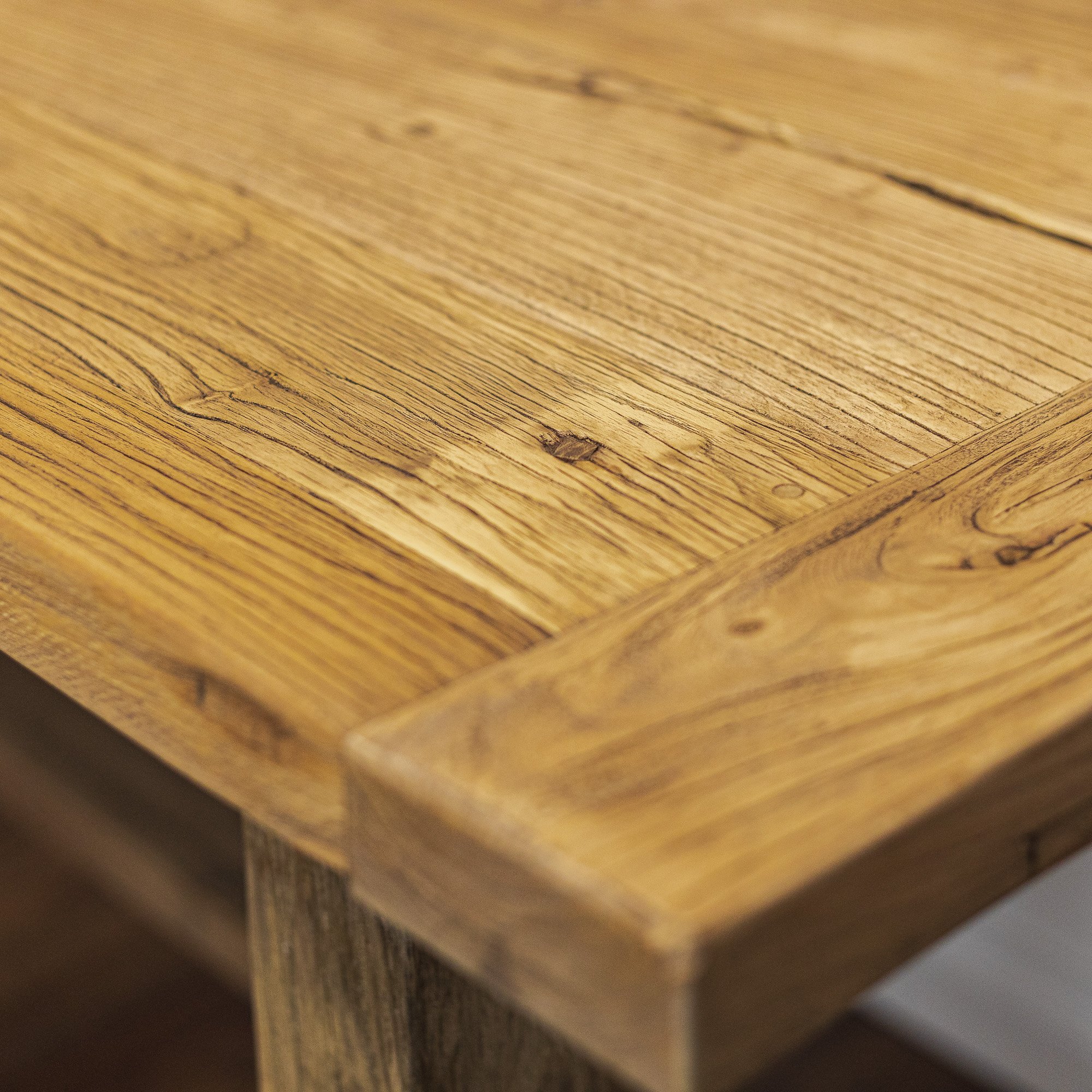 Rustic Reclaimed Elm 6ft Dining Table -8.jpg