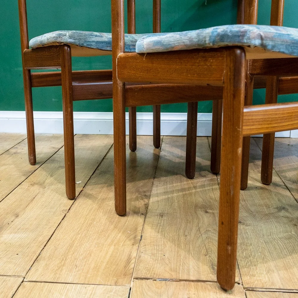 Mid-Century Teak Round Dining Table & 4 Chairs