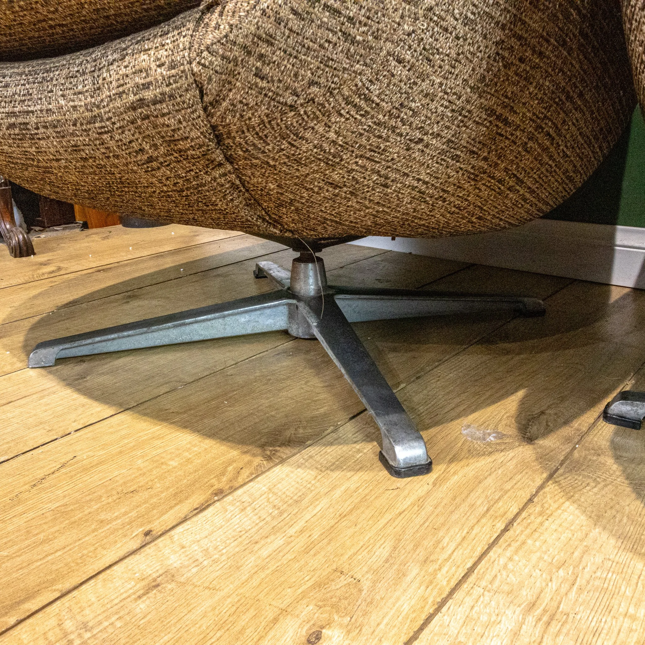 Pair of Mid-Century Swivel Armchairs