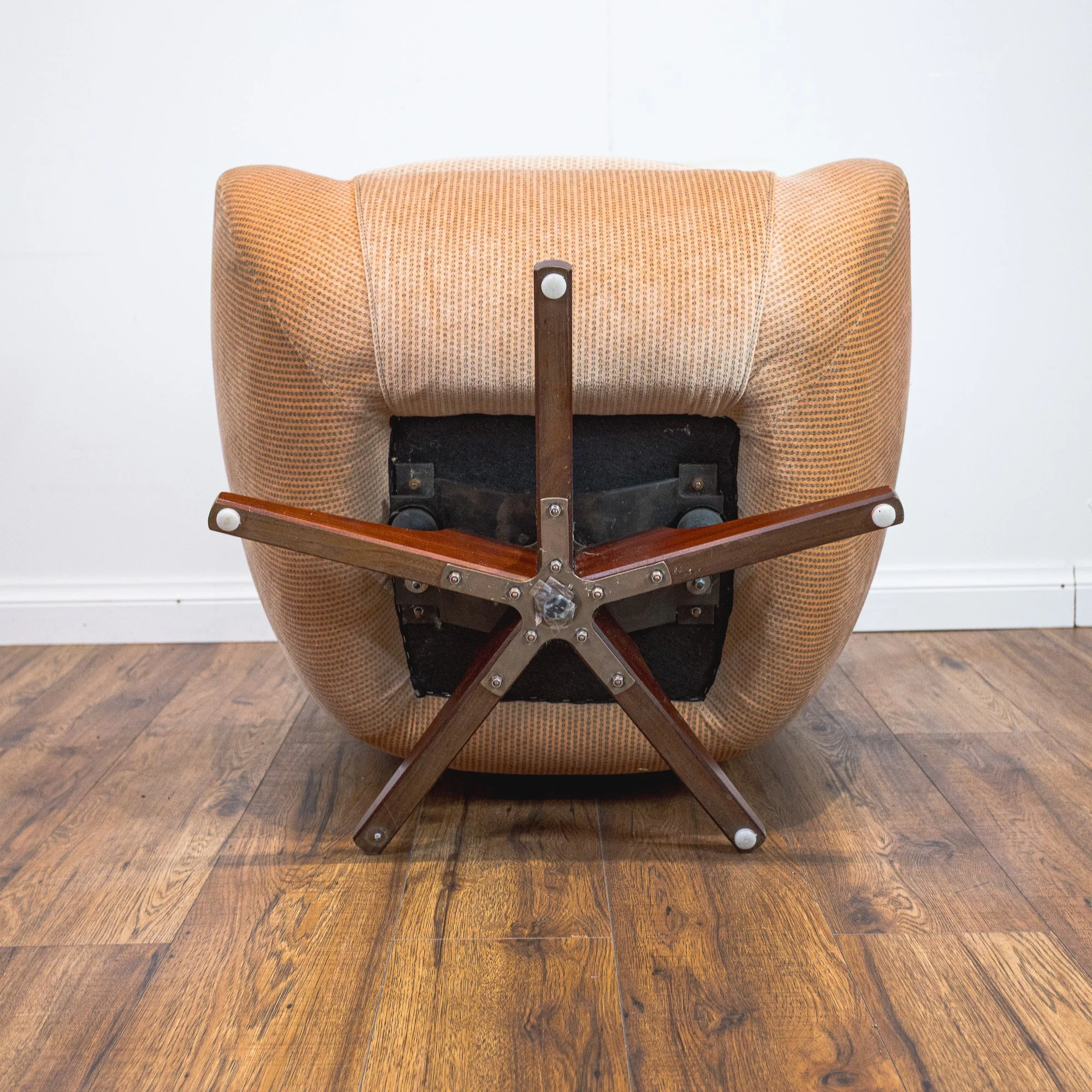 Parker Knoll ‘Statesman’ Armchair in Striped Velour