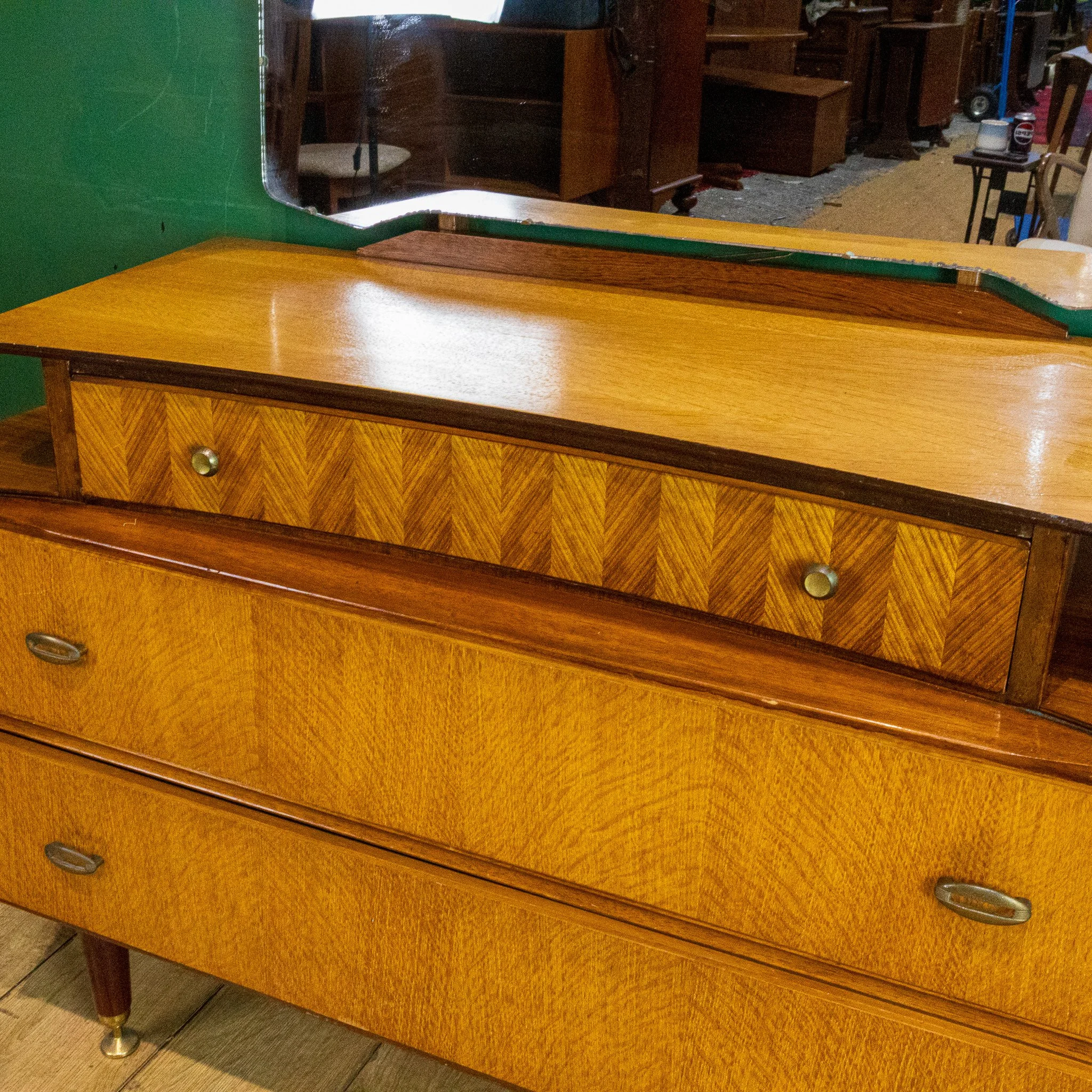 Austinsuite Oak Art Deco Style Dressing Table