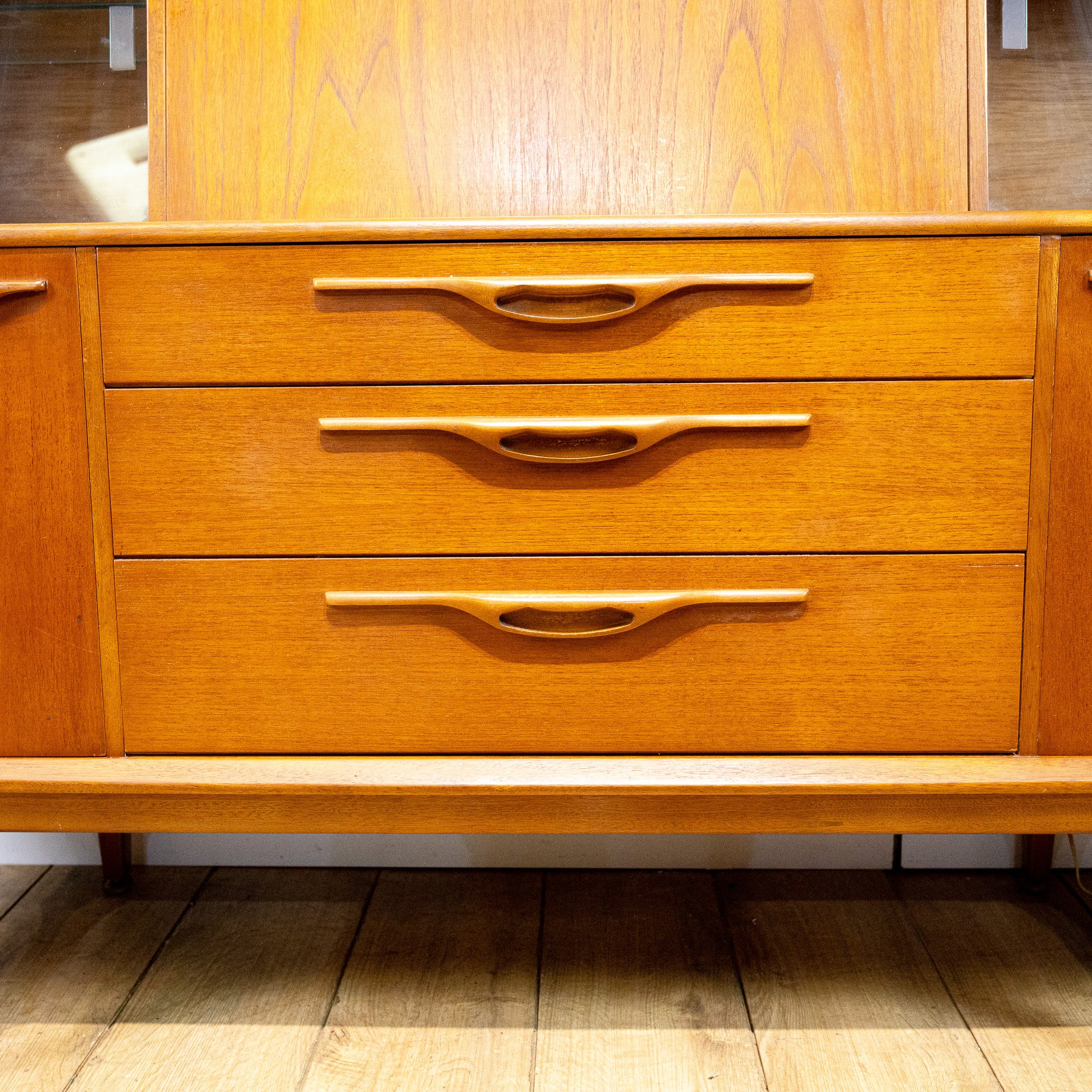 Jentique Highboard Teak Credenza