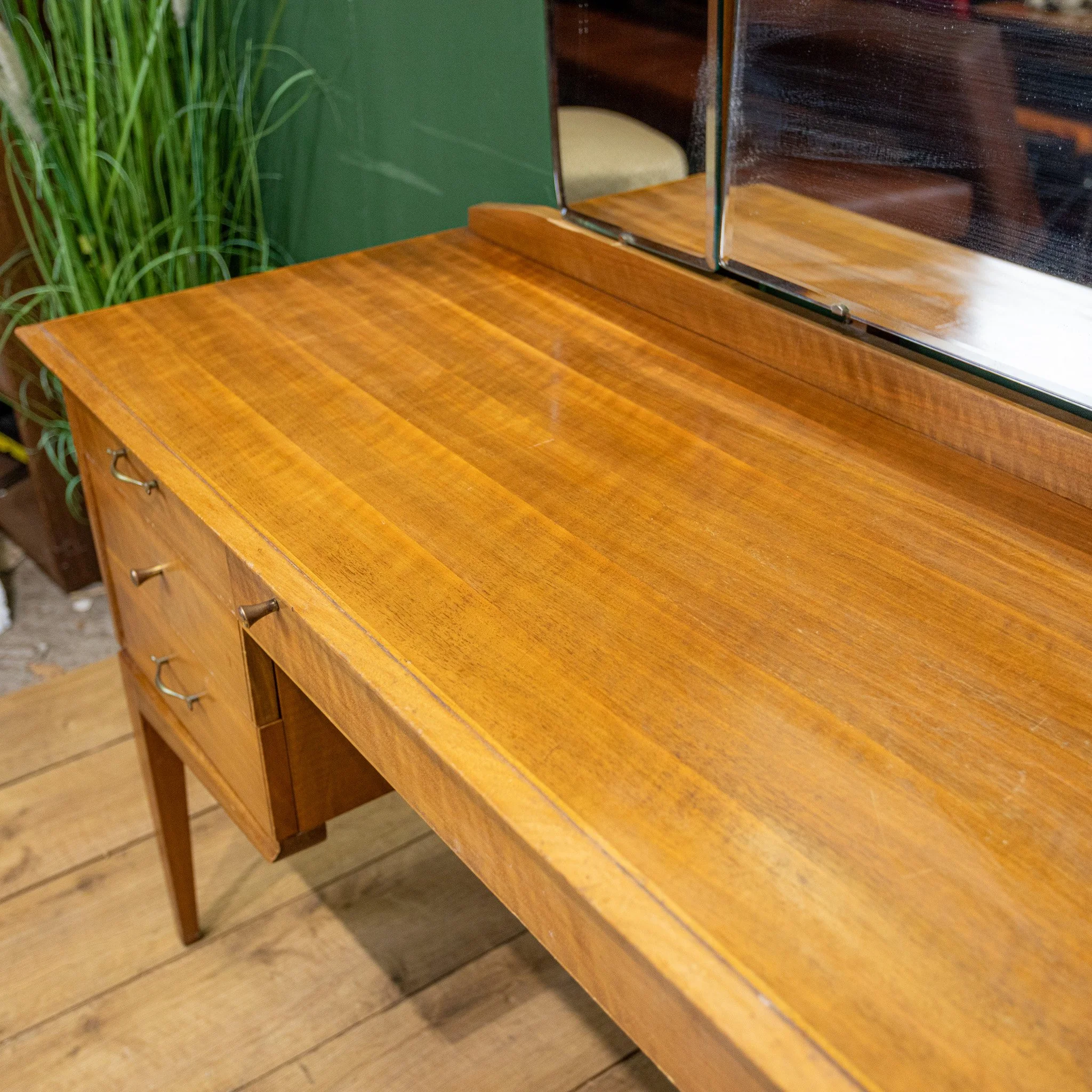 Alfred Cox Walnut Triple Mirror Dressing Table