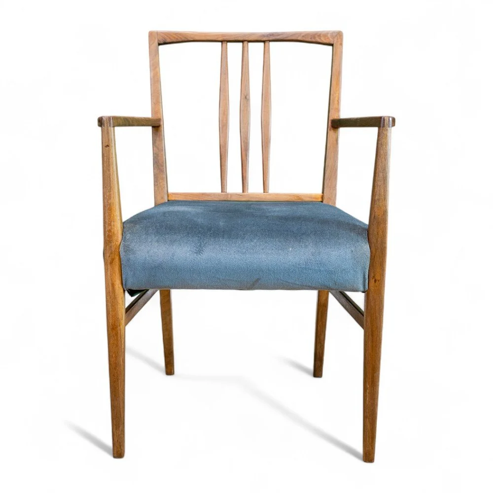 Alfred Cox Walnut Dining Table & 6 Elbow Chairs