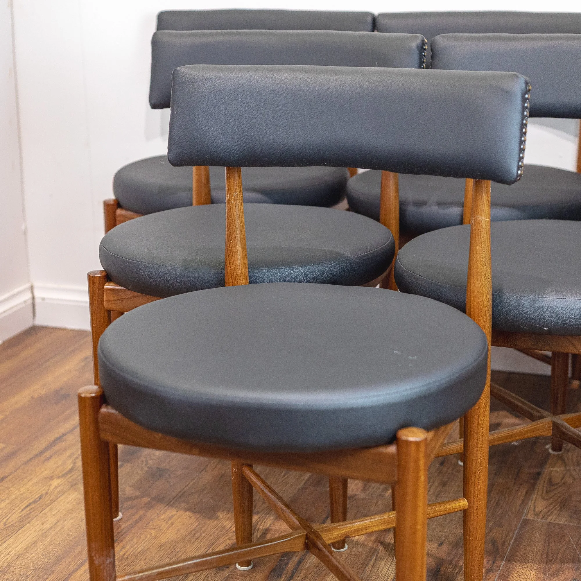 10 - G Plan Fresco 6x Round Dining Chairs by V.B. Wilkins -5.jpg