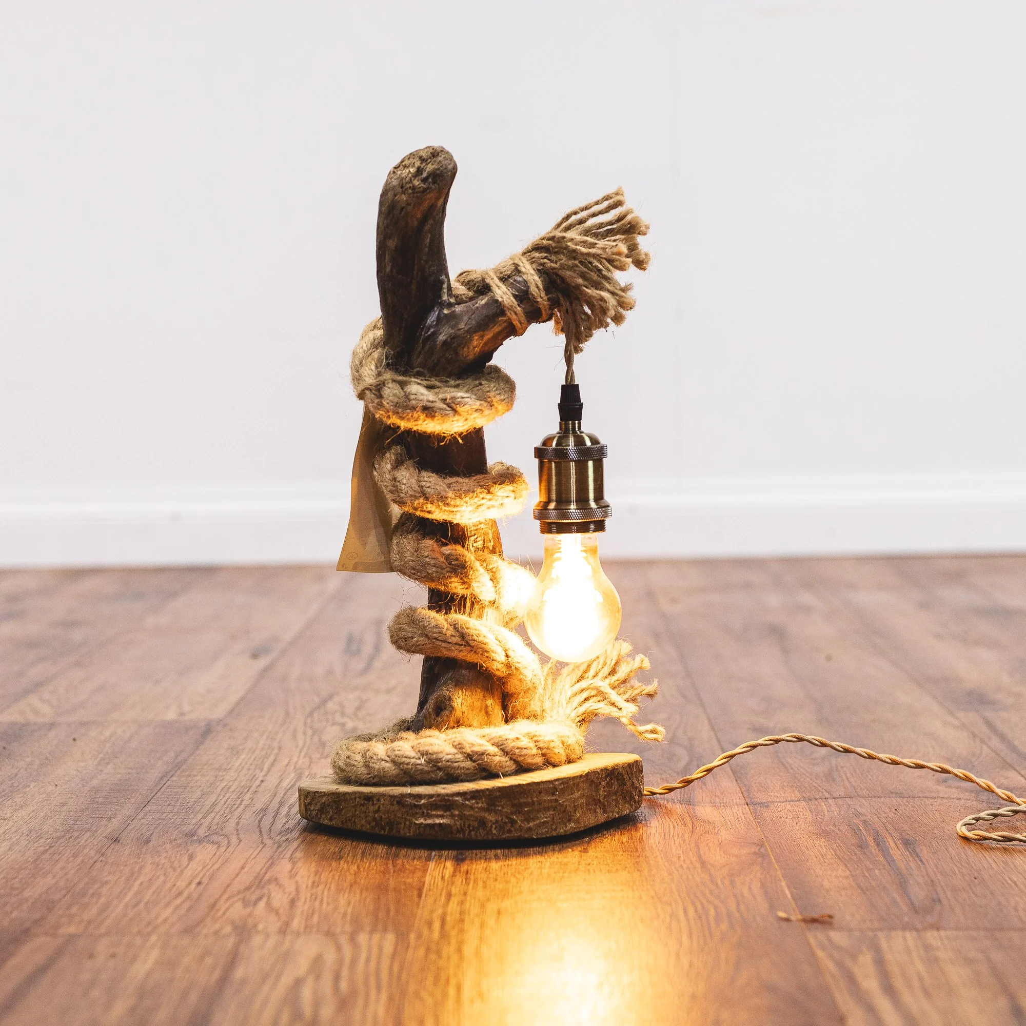 Handcrafted Natural Driftwood and Rope Twist Table Lamp – No. 2