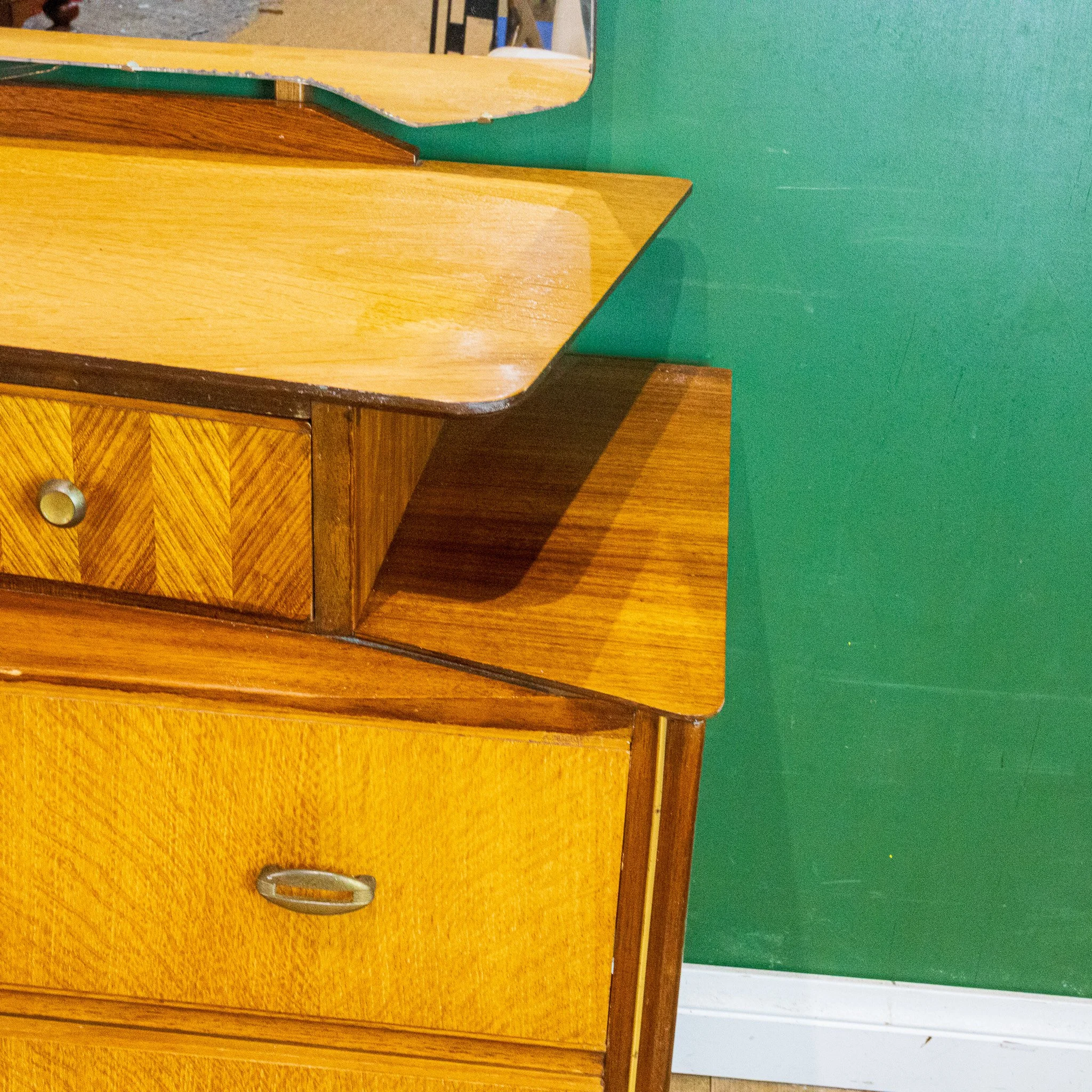 Austinsuite Oak Art Deco Style Dressing Table